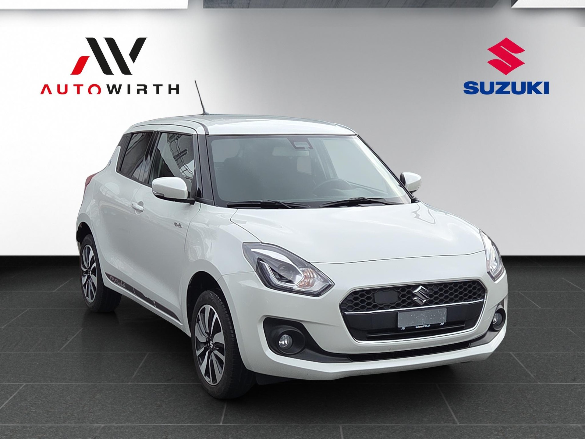 SUZUKI Swift 1.2 Piz Sulai Top Hybrid 4x4-image-2