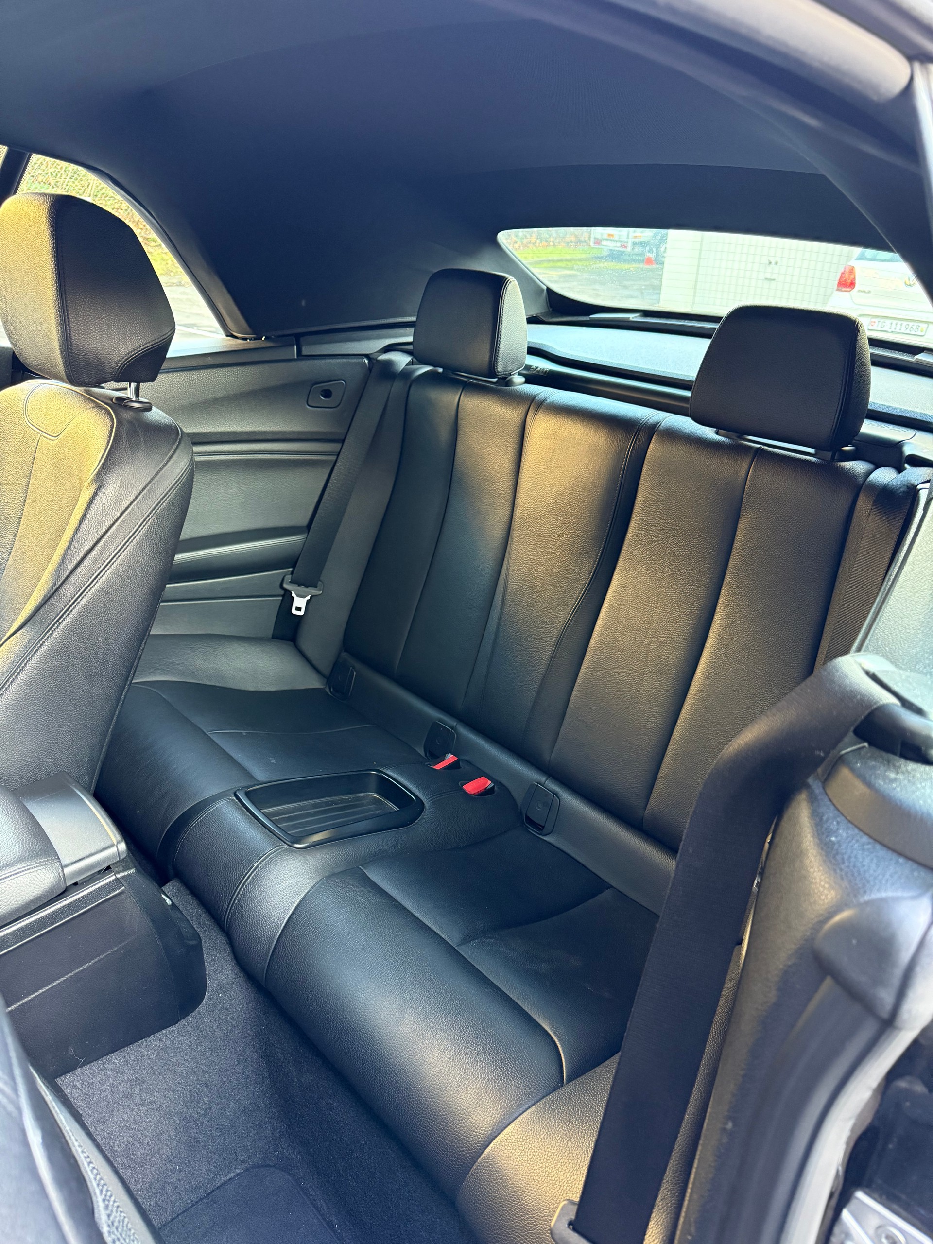 BMW 220i M Sport Steptronic-image-4