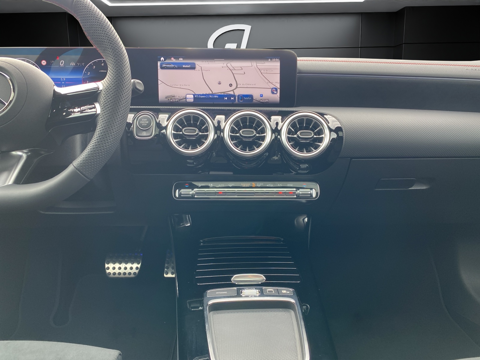 MERCEDES-BENZ CLA Shooting Brake 250 4Matic 8G-DCT-image-10