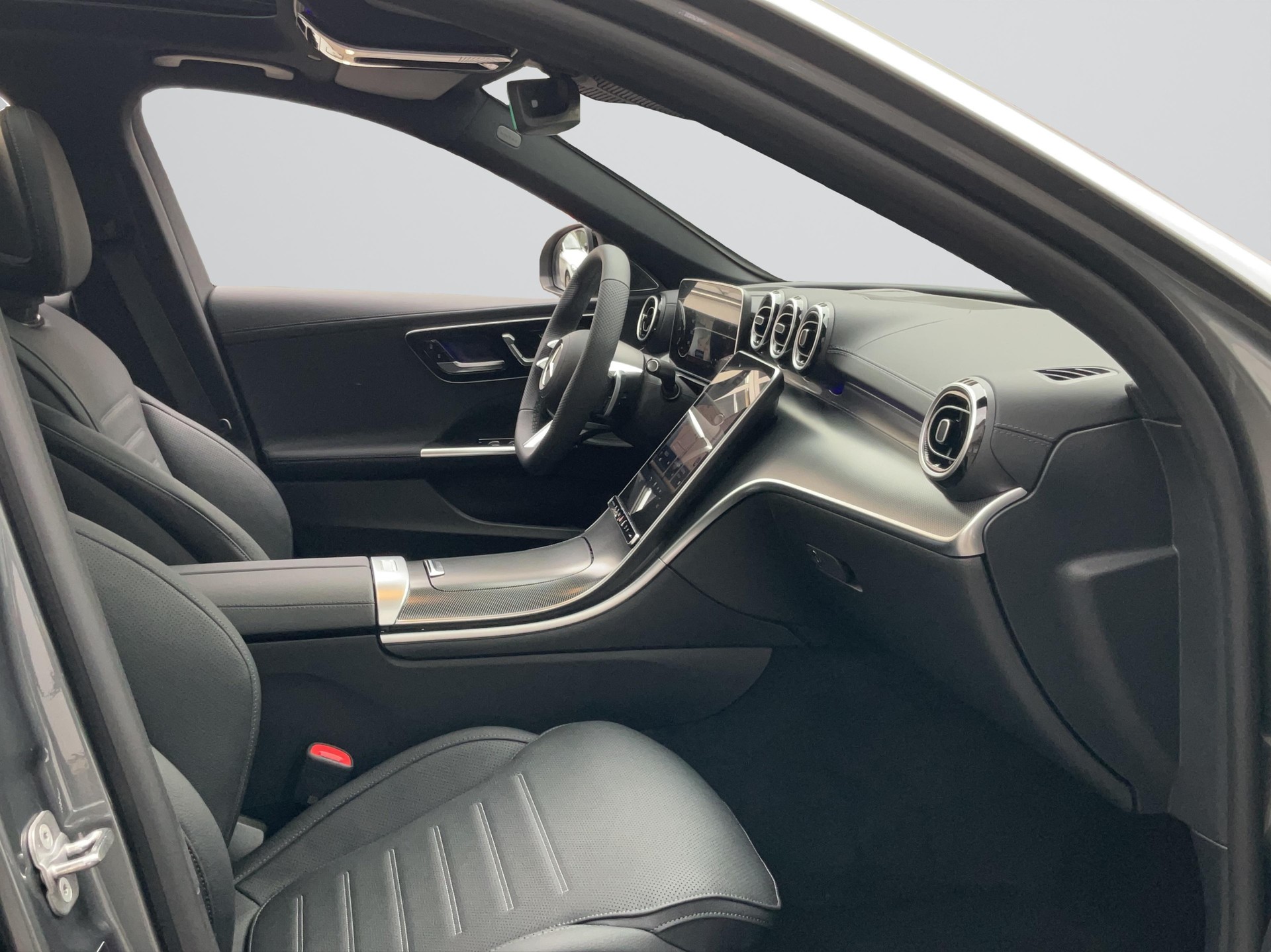 MERCEDES-BENZ C 300 de 4MATIC Limousine AMG Line-image-6