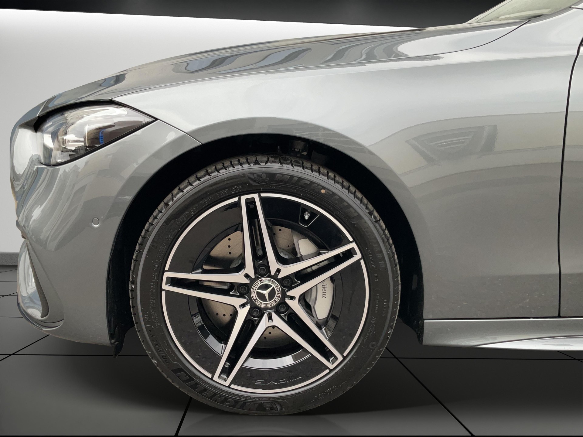 MERCEDES-BENZ C 300 de 4MATIC Limousine AMG Line-image-9