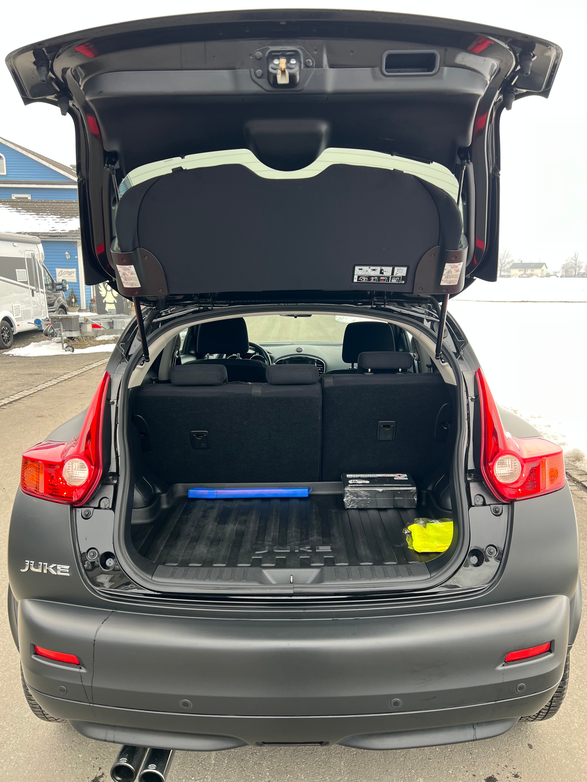 NISSAN Juke 1.6 DIG-T Shiro Pure Black-image-5