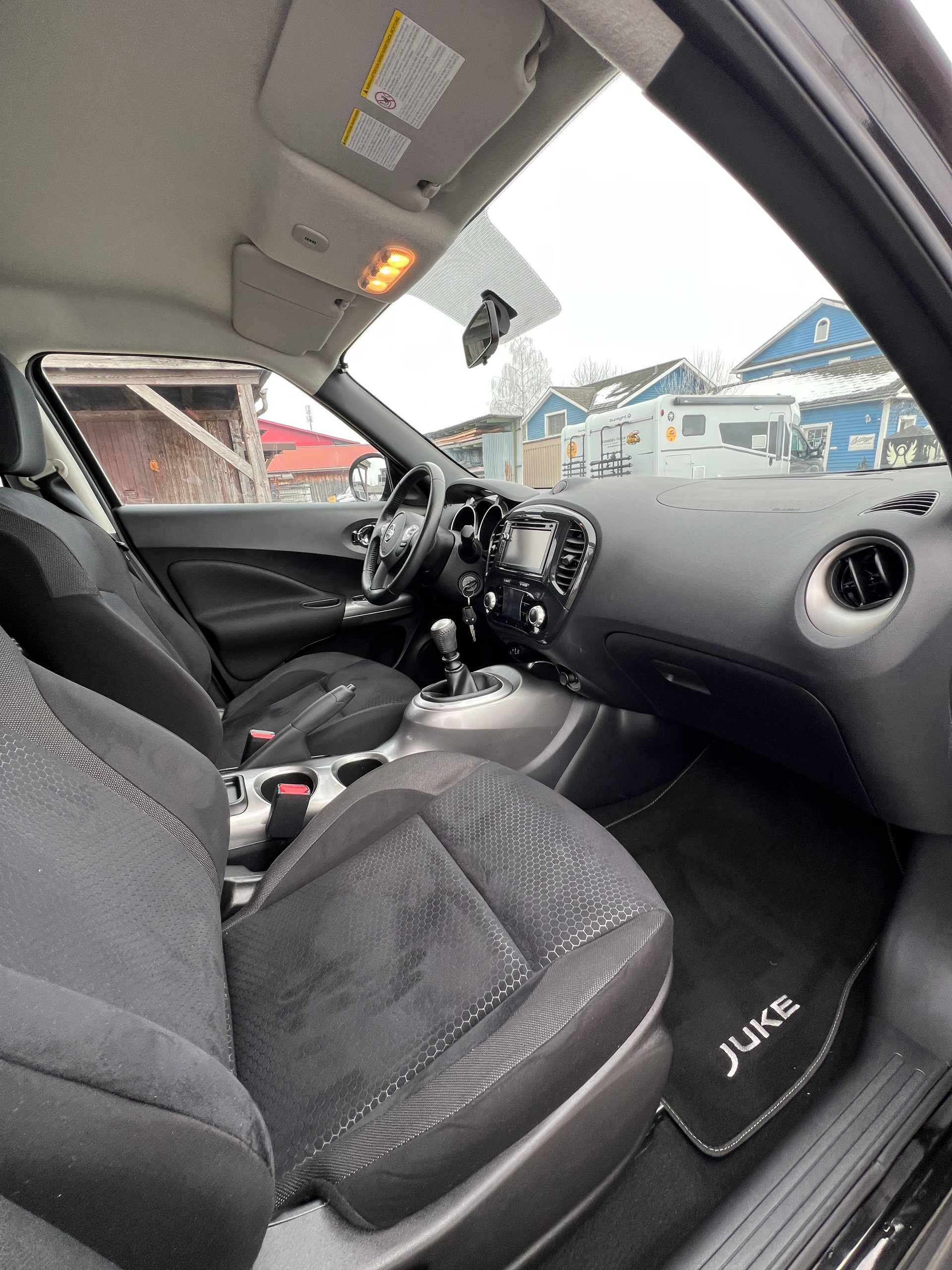 NISSAN Juke 1.6 DIG-T Shiro Pure Black-image-11