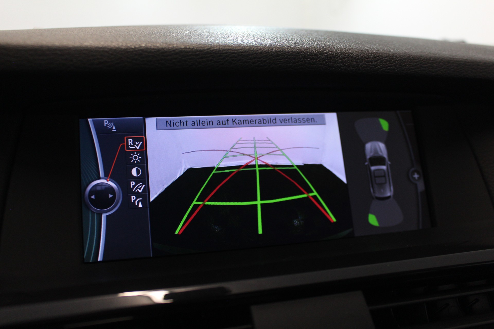 BMW X3 20d xDrive-image-15