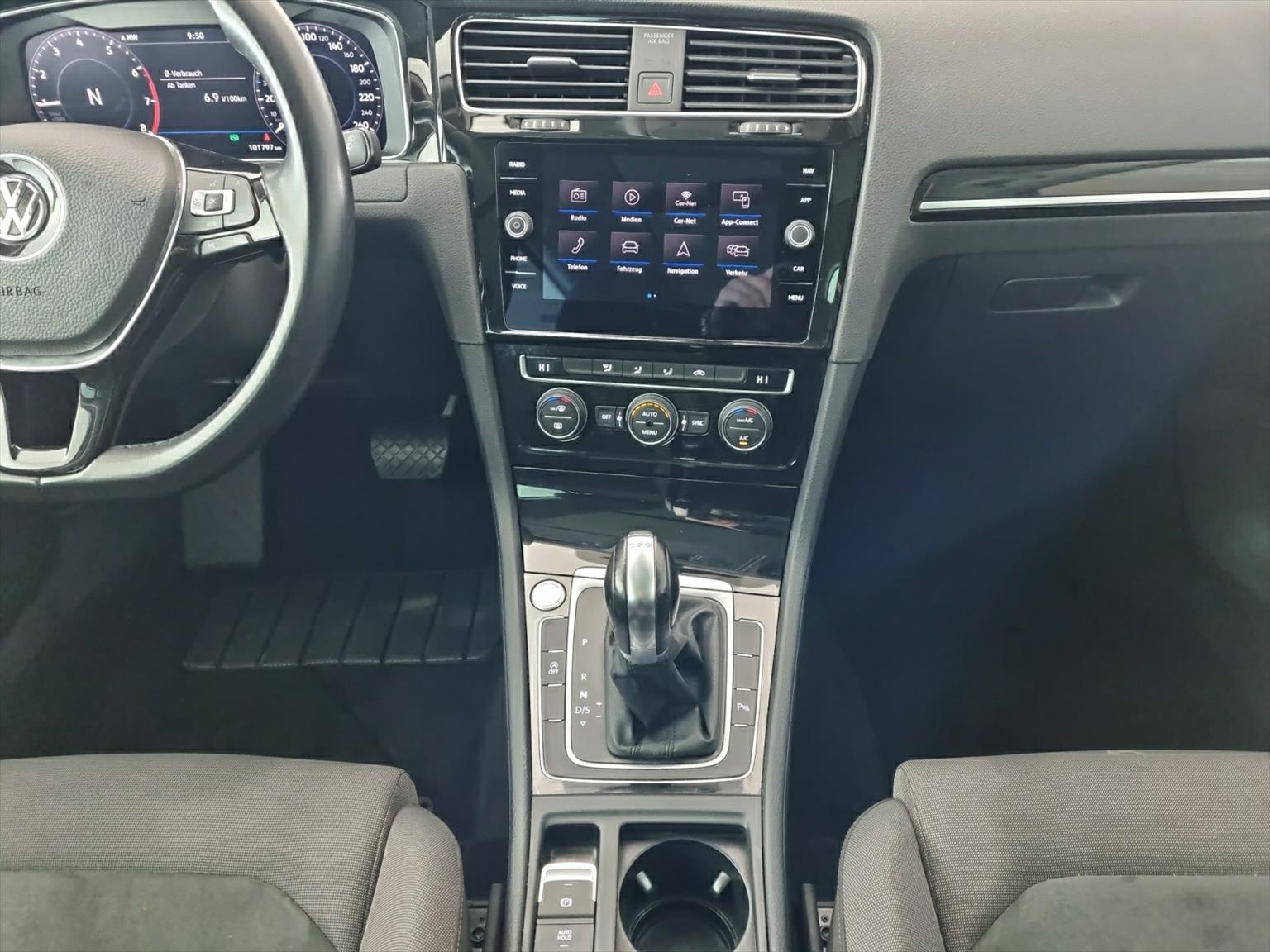 VW Golf Variant 1.5 TSI EVO Comfortline DSG-image-7
