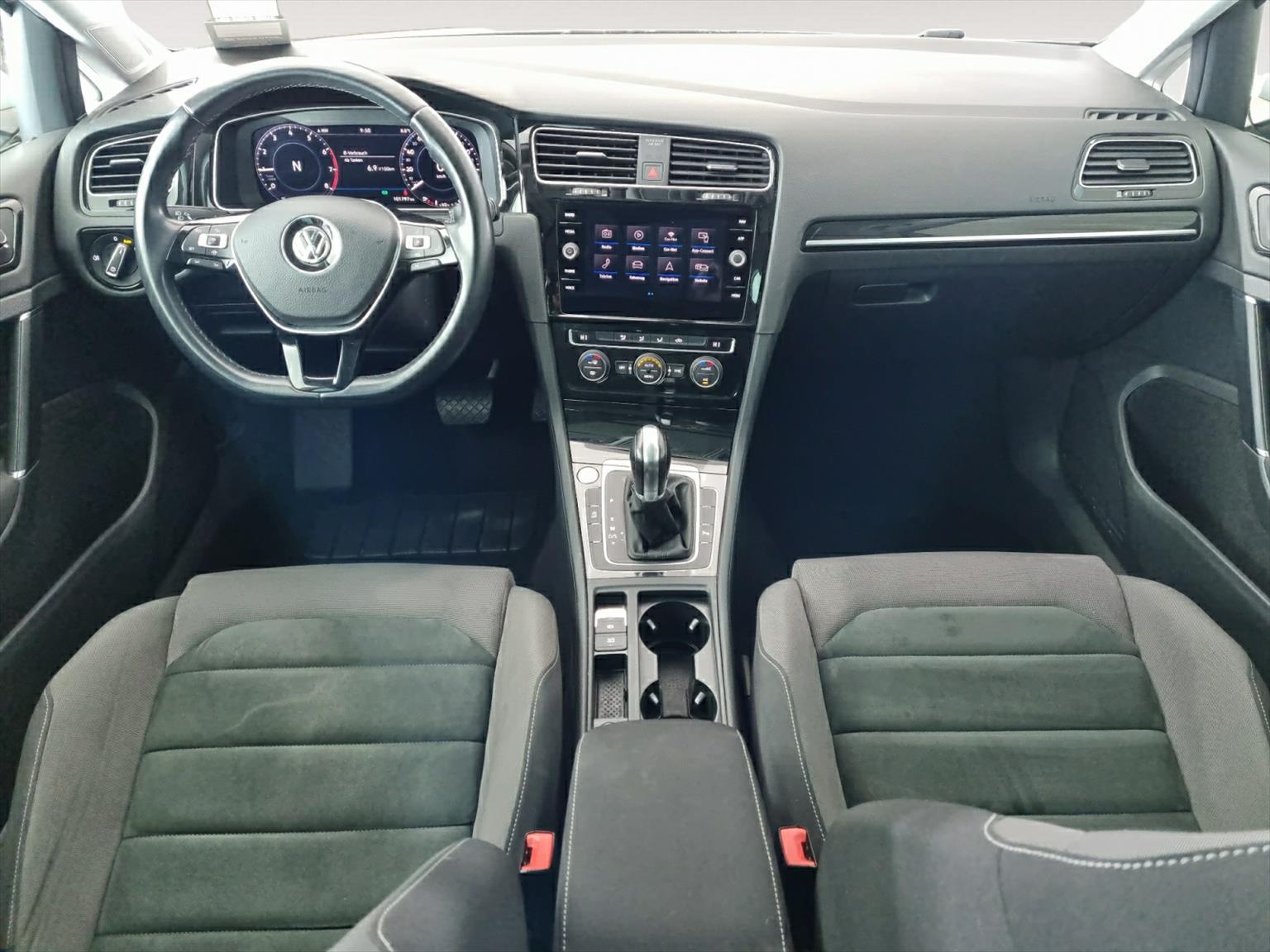 VW Golf Variant 1.5 TSI EVO Comfortline DSG-image-5