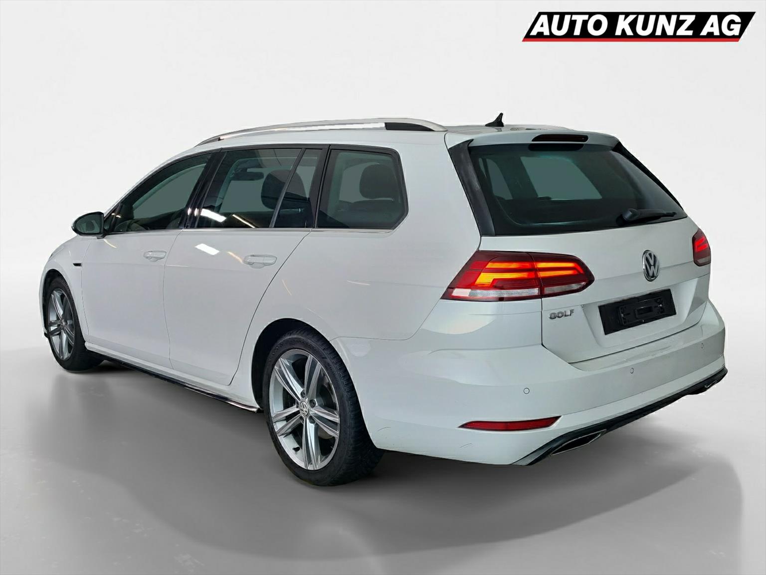 VW Golf Variant 1.5 TSI EVO Comfortline DSG-image-1