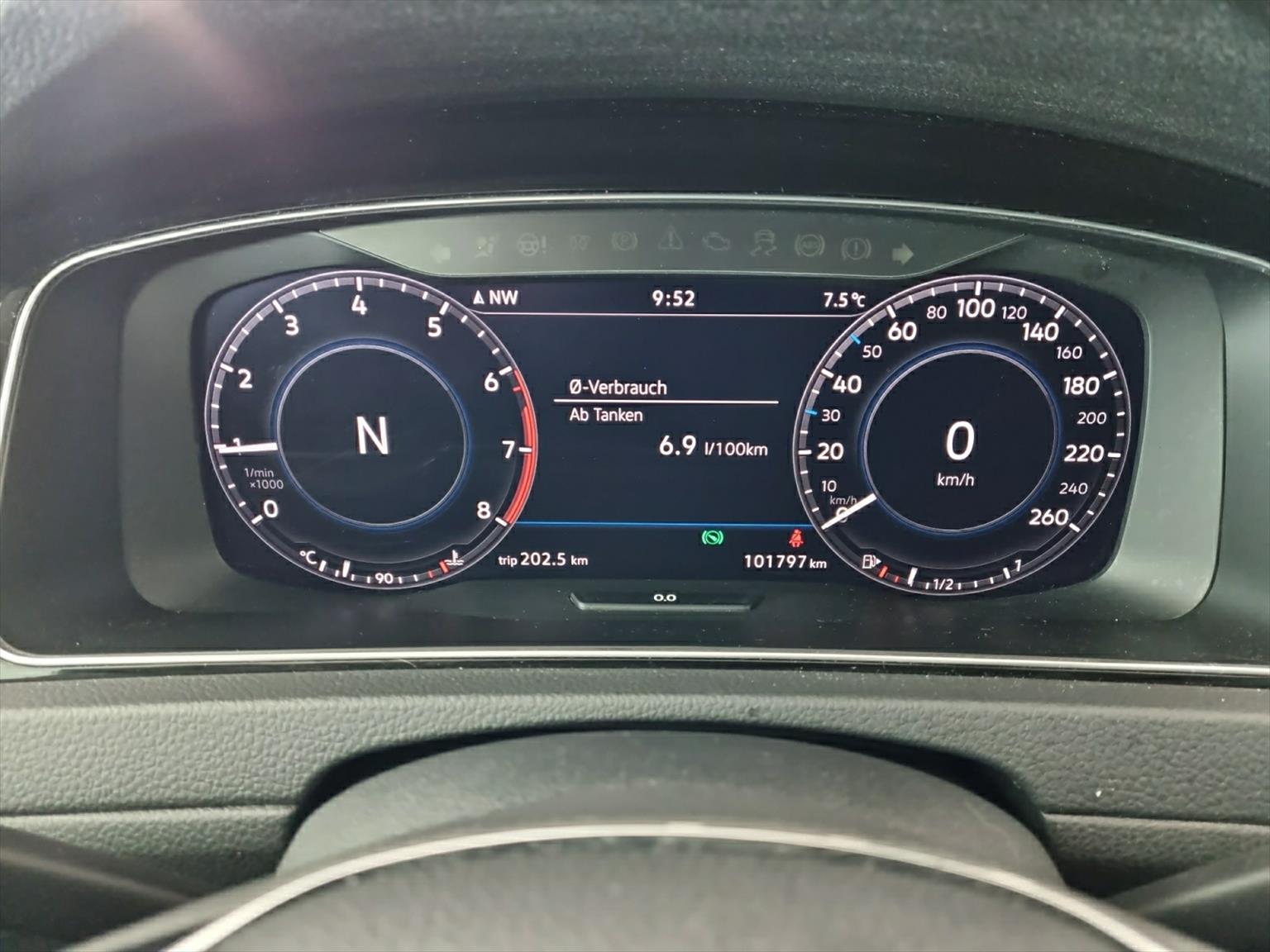 VW Golf Variant 1.5 TSI EVO Comfortline DSG-image-9