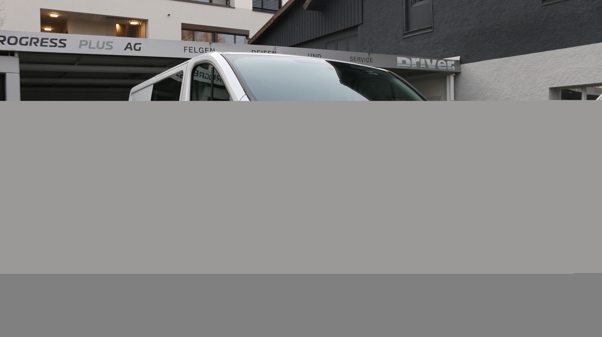 RENAULT Trafic 1.6 dCi 120 2.9t Business L2H1-image-7