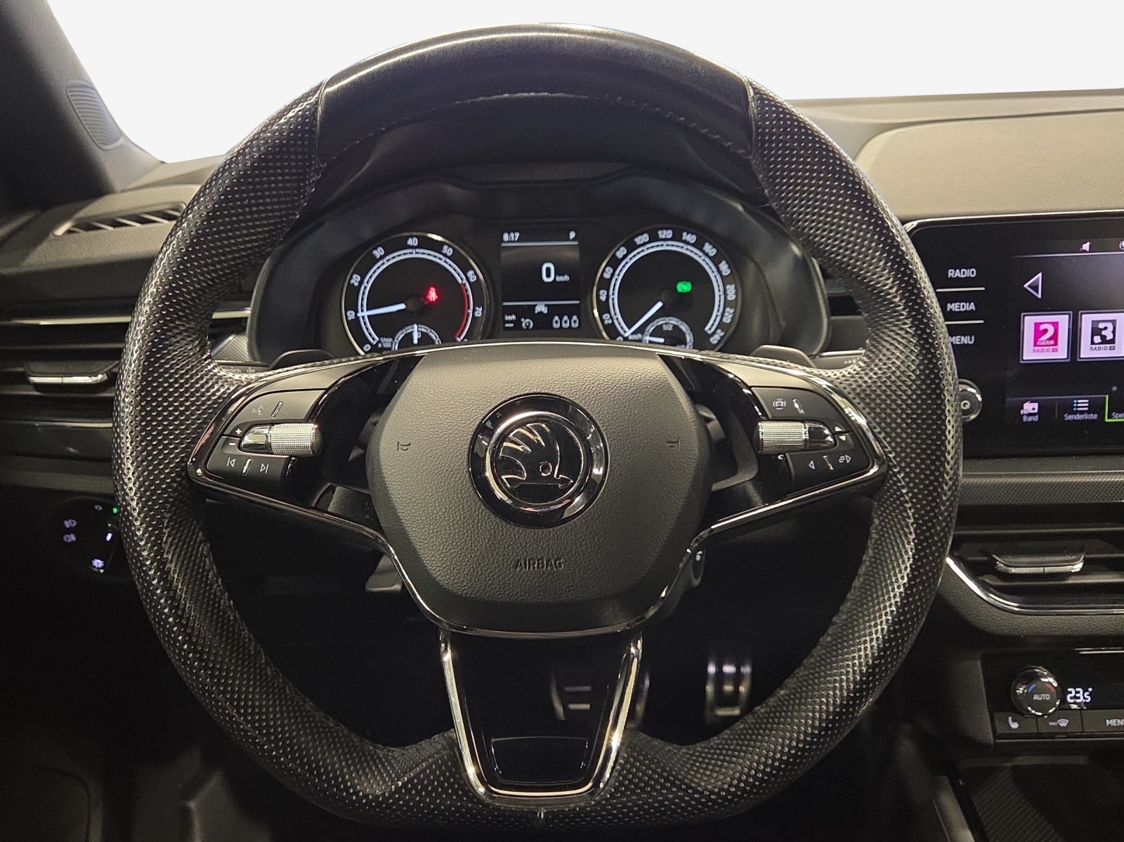 SKODA Kamiq 1.0 TSI Style DSG-image-9