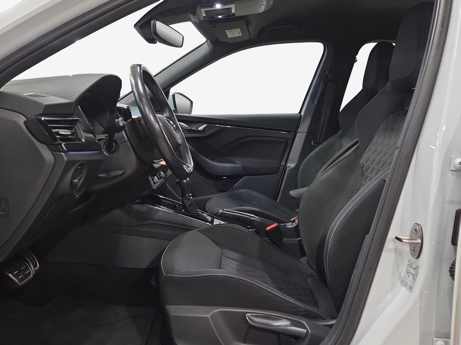 SKODA Kamiq 1.0 TSI Style DSG-image-7