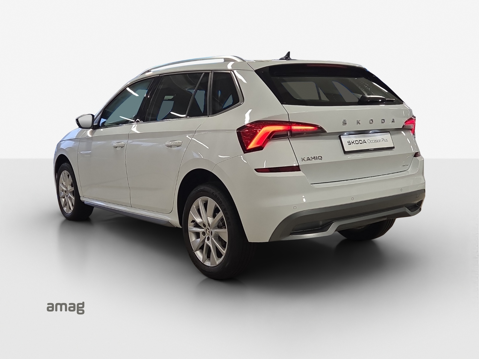 SKODA Kamiq 1.0 TSI Style DSG-image-2