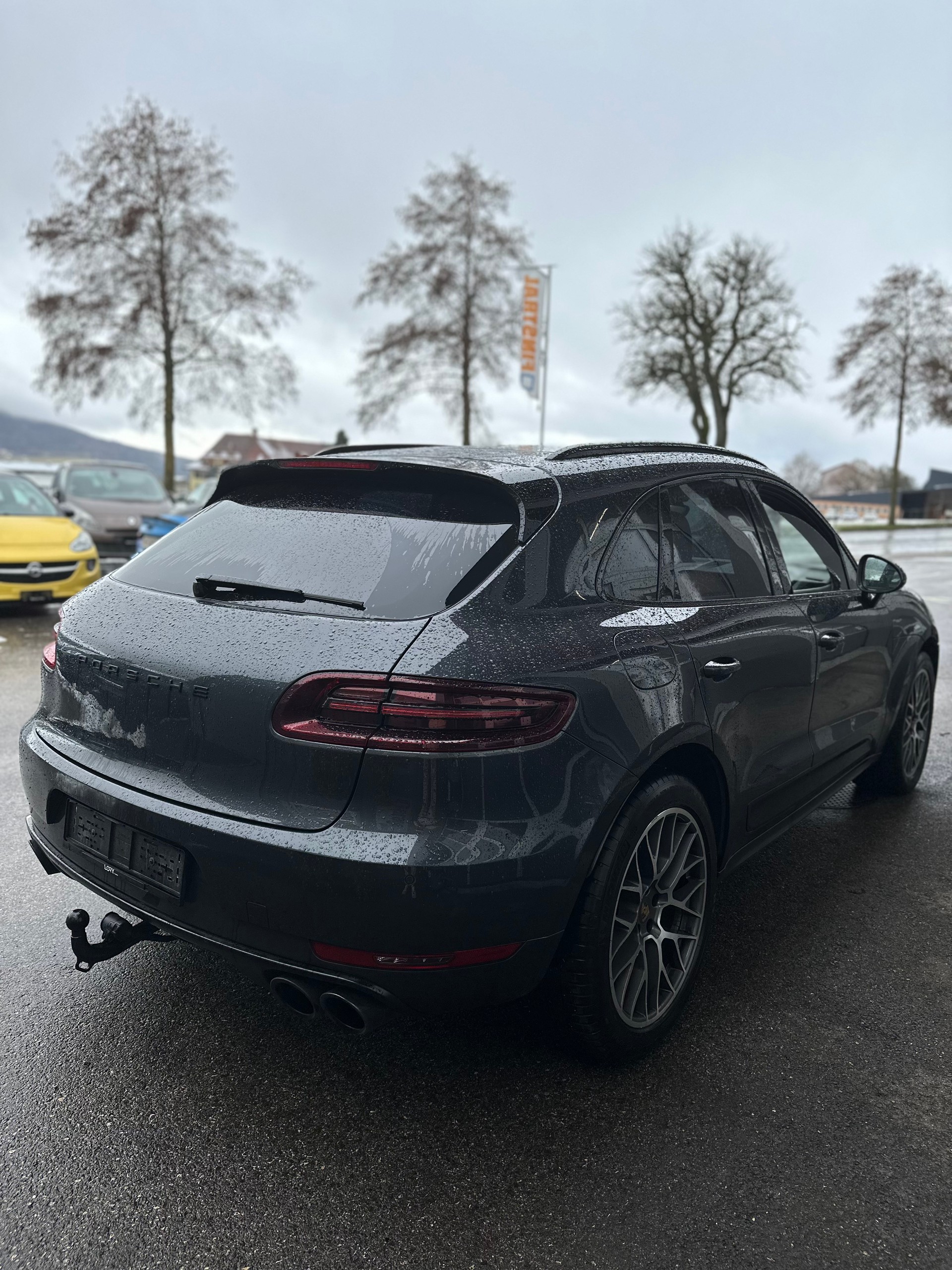 PORSCHE Macan GTS PDK-image-2