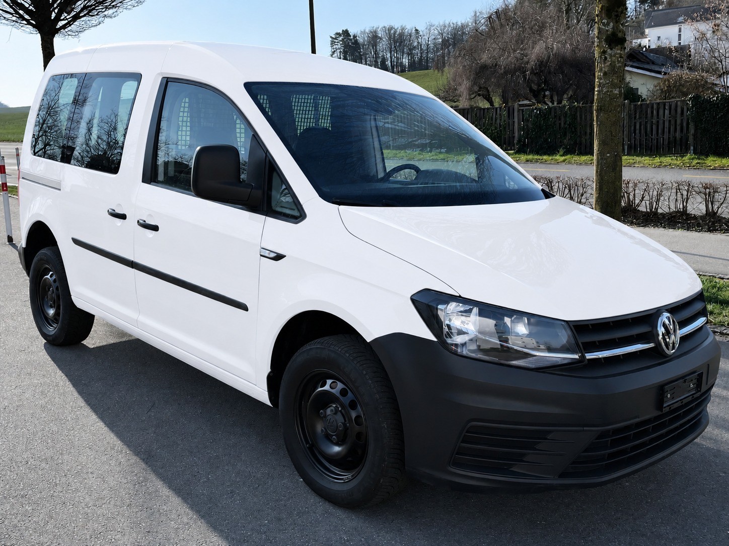 VW Caddy 2.0TDI 4Motion BlueMotion (Zahnriemen, Wasserpumpe und Kupplung neu)-image-6