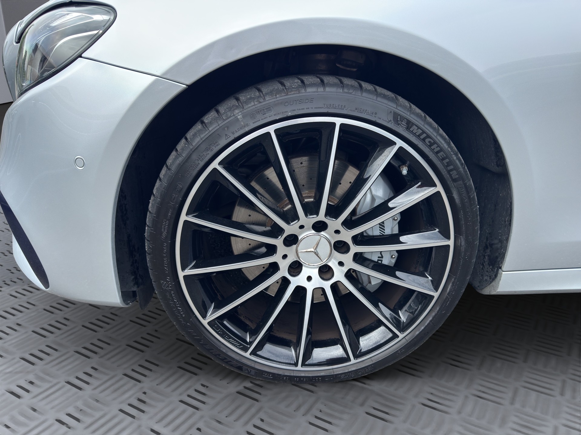 MERCEDES-BENZ E 43 AMG 4 Matic 9G-Tronic-image-8