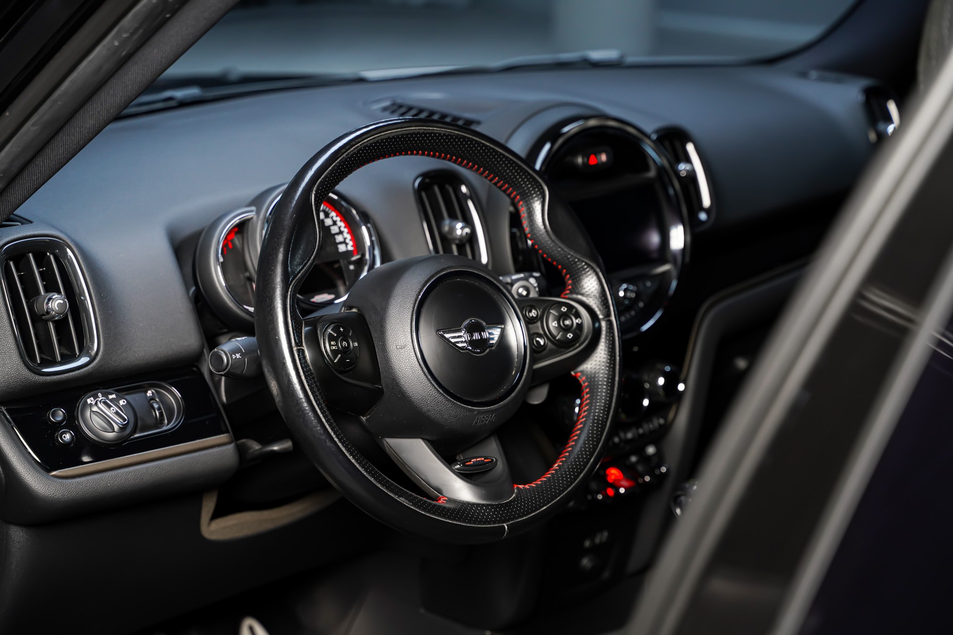 MINI Countryman John Cooper Works ALL4 Steptronic-image-9