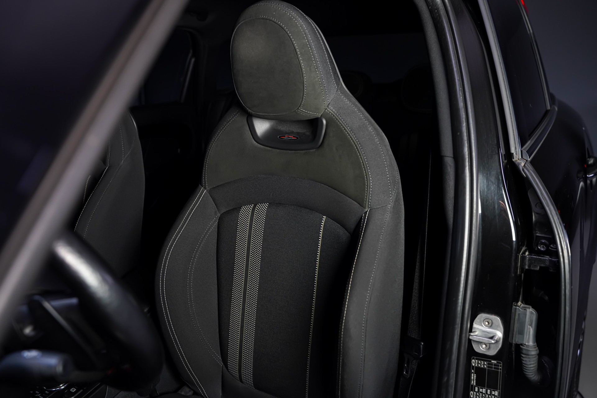 MINI Countryman John Cooper Works ALL4 Steptronic-image-12