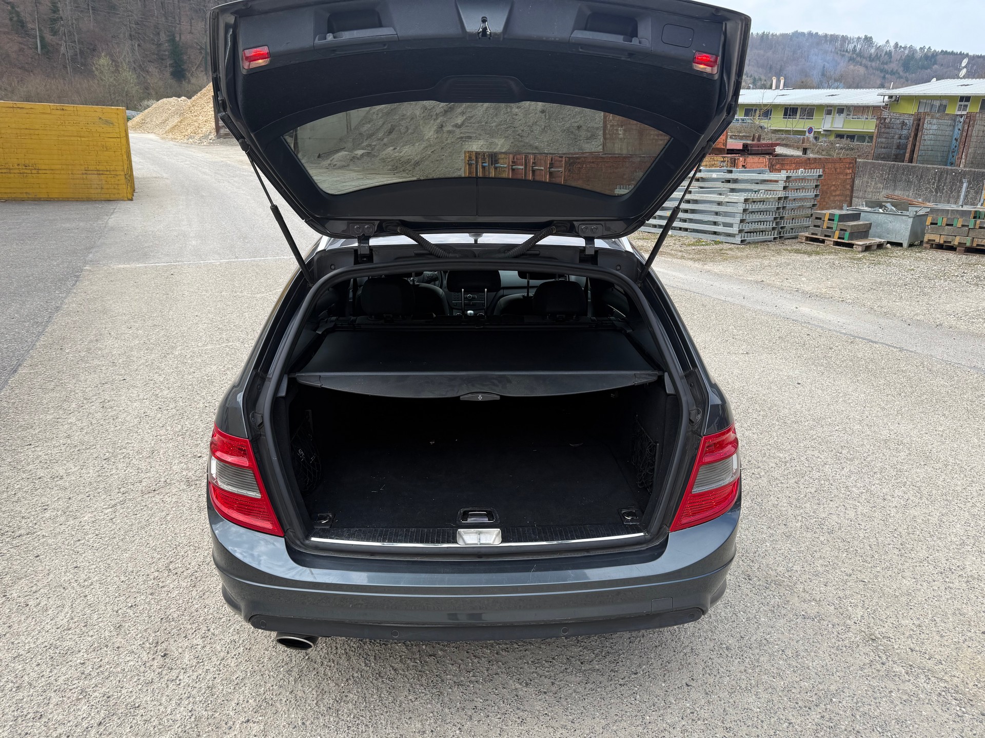MERCEDES-BENZ C 250 CDI Avantgarde 4Matic 7G-Tronic-image-5