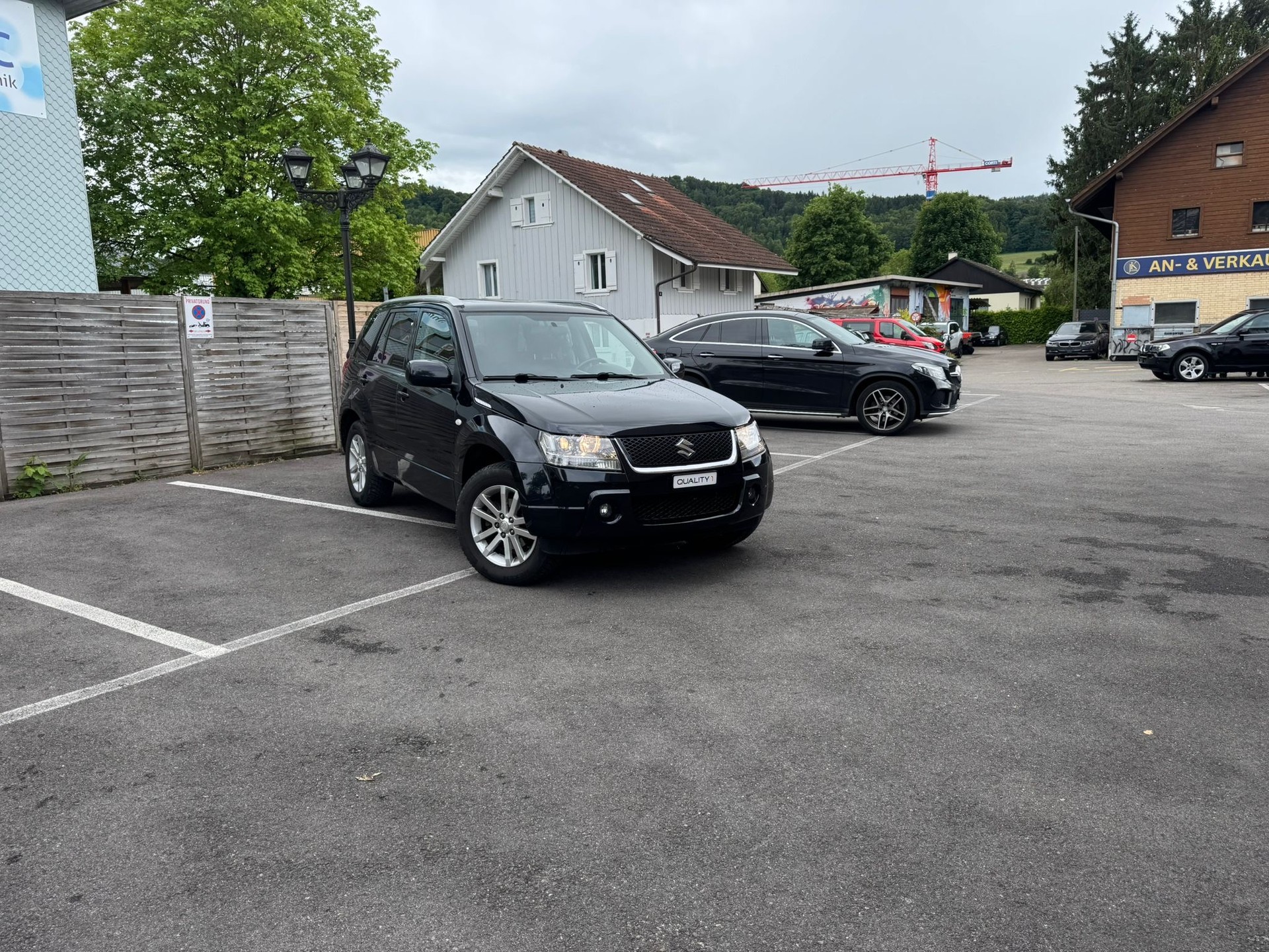 SUZUKI GRAND VITARA-showroom-element-1