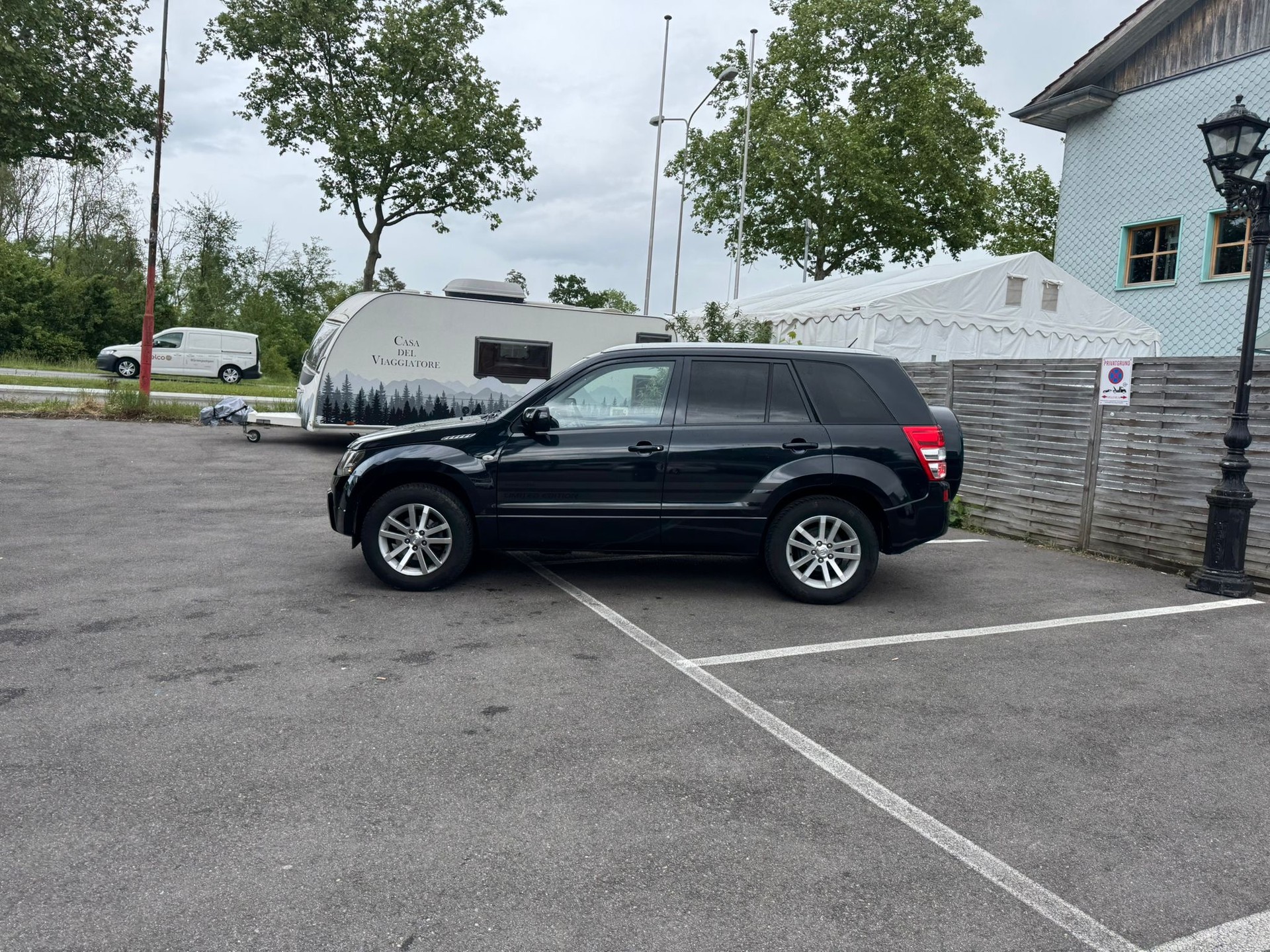 SUZUKI GRAND VITARA-showroom-element-3