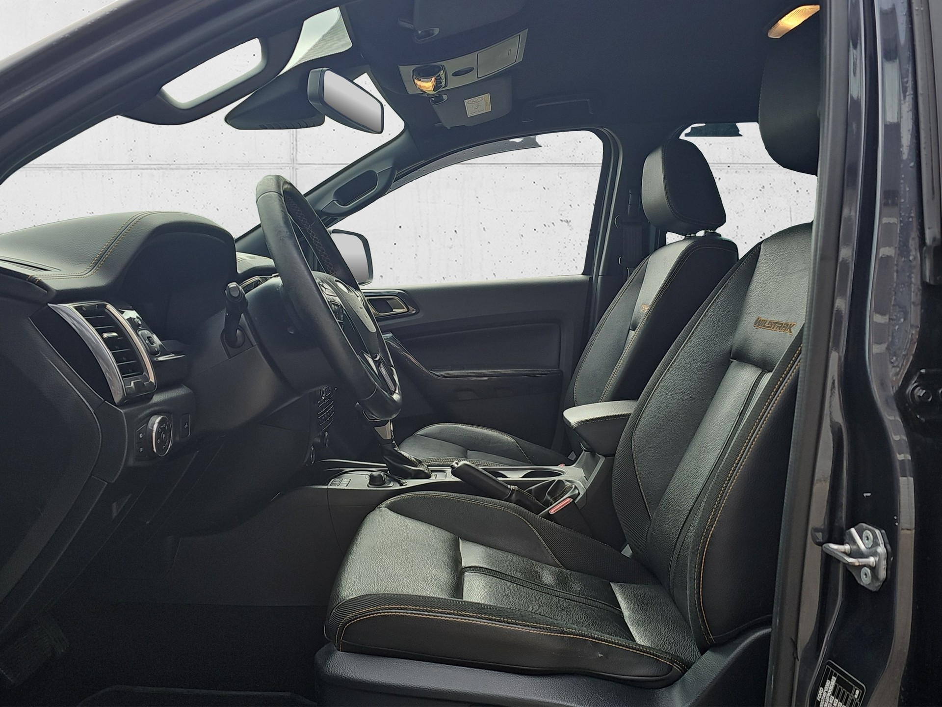 FORD Ranger 2.0 Eco Blue 4x4 A-image-10