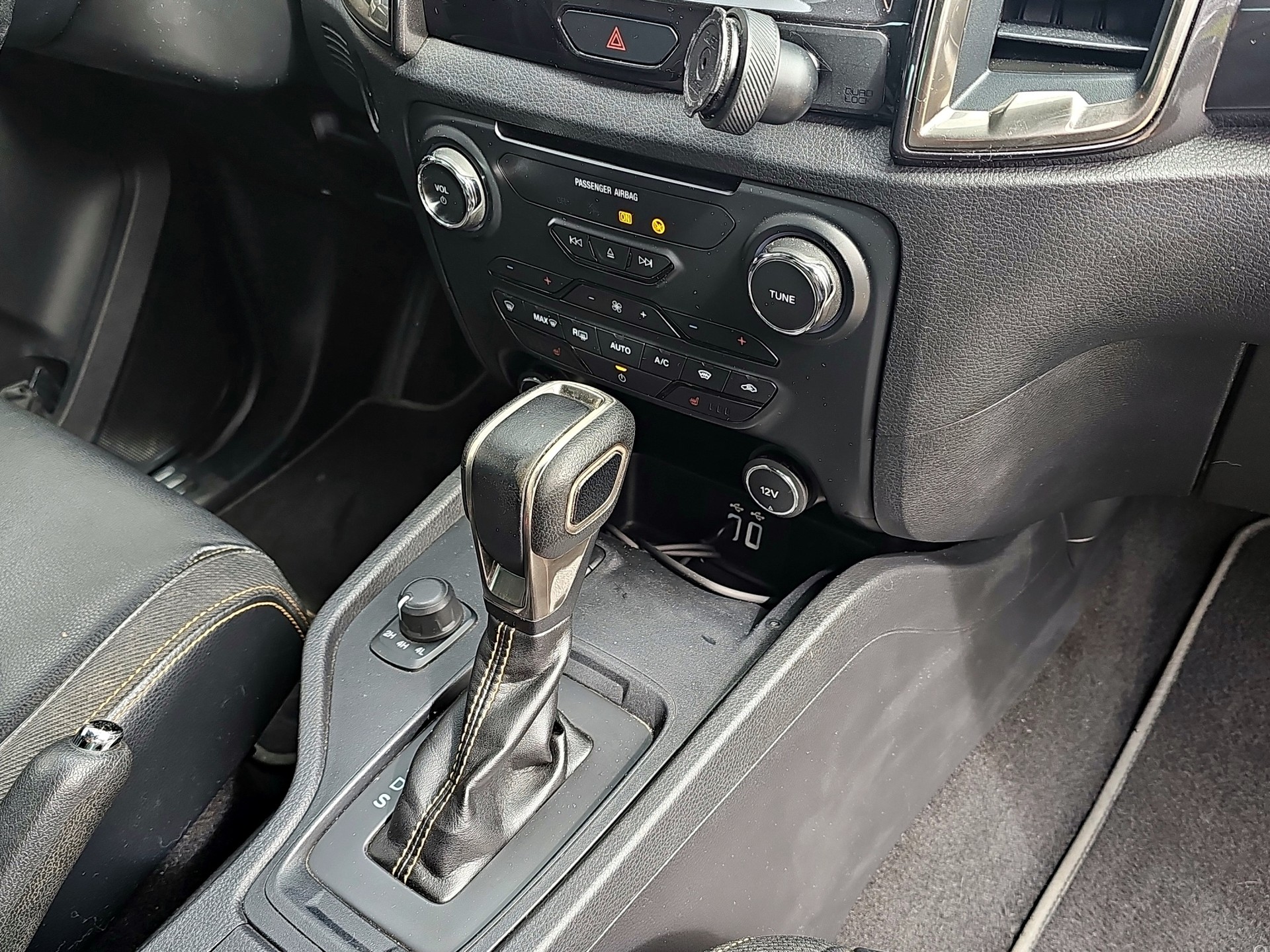 FORD Ranger 2.0 Eco Blue 4x4 A-image-23