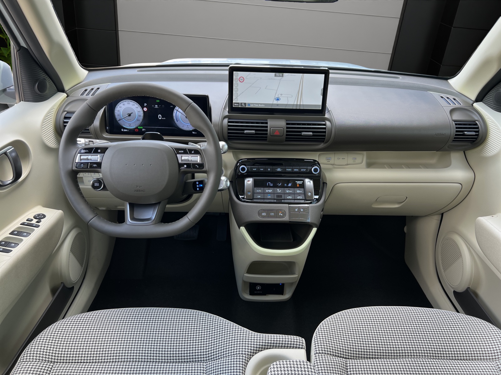 Image HYUNDAI INSTER Inster 49kWh Amplia