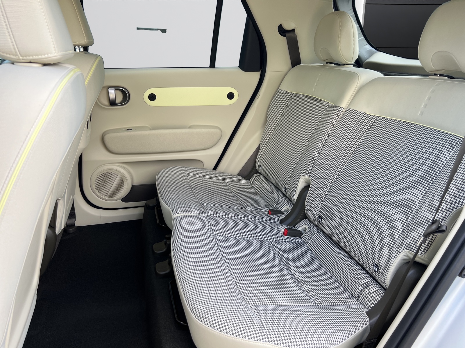 Image HYUNDAI INSTER Inster 49kWh Amplia