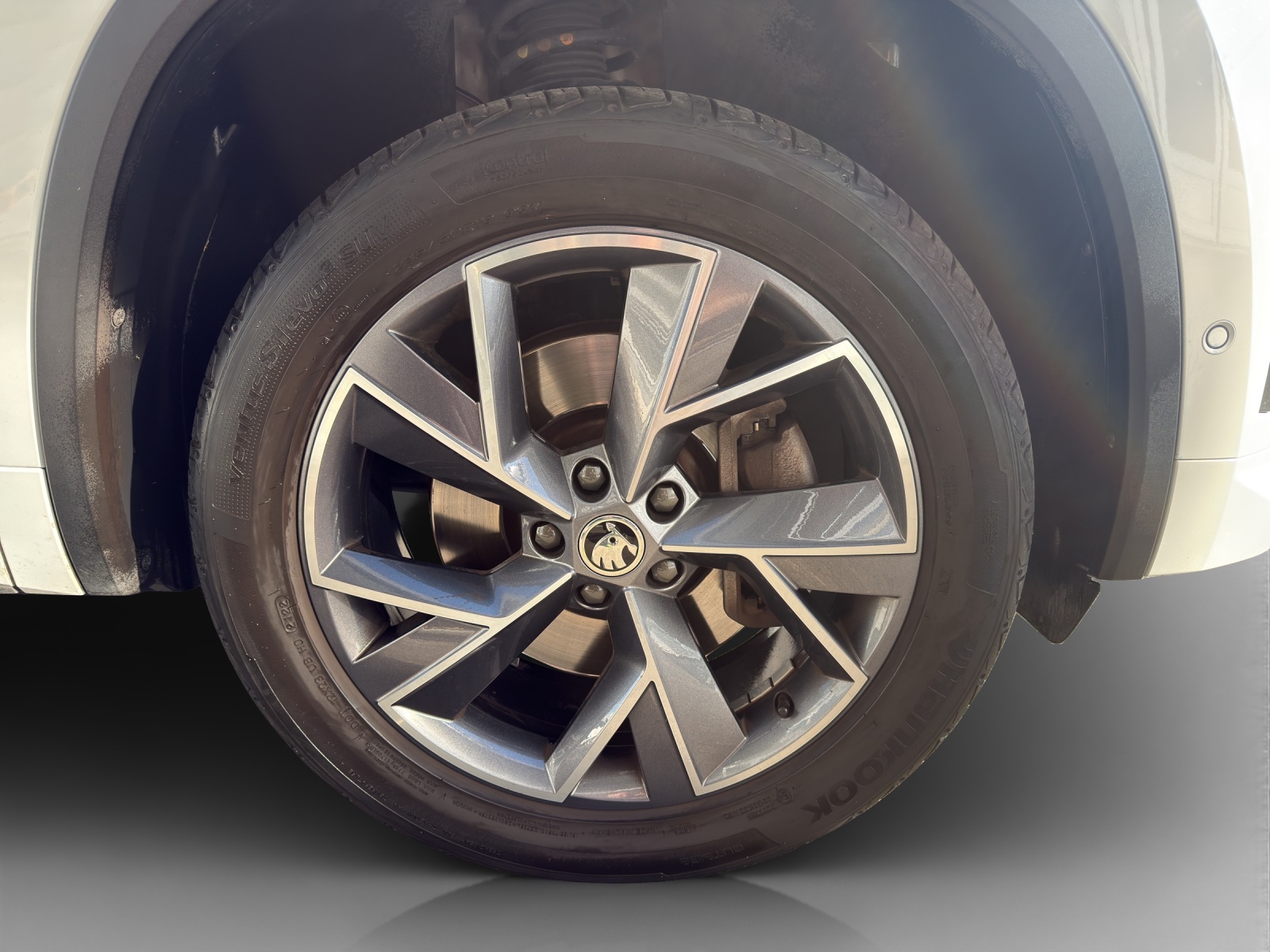 SKODA Kodiaq 2.0 TSI 4x4 SportLine-image-13