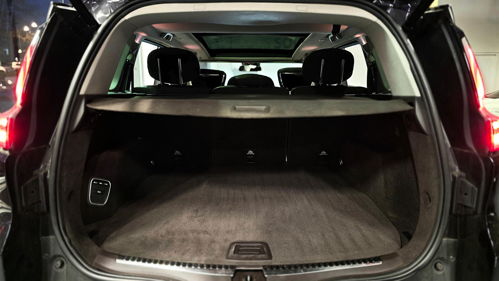 RENAULT Espace 1.6 dCi Initiale Paris EDC-image-30
