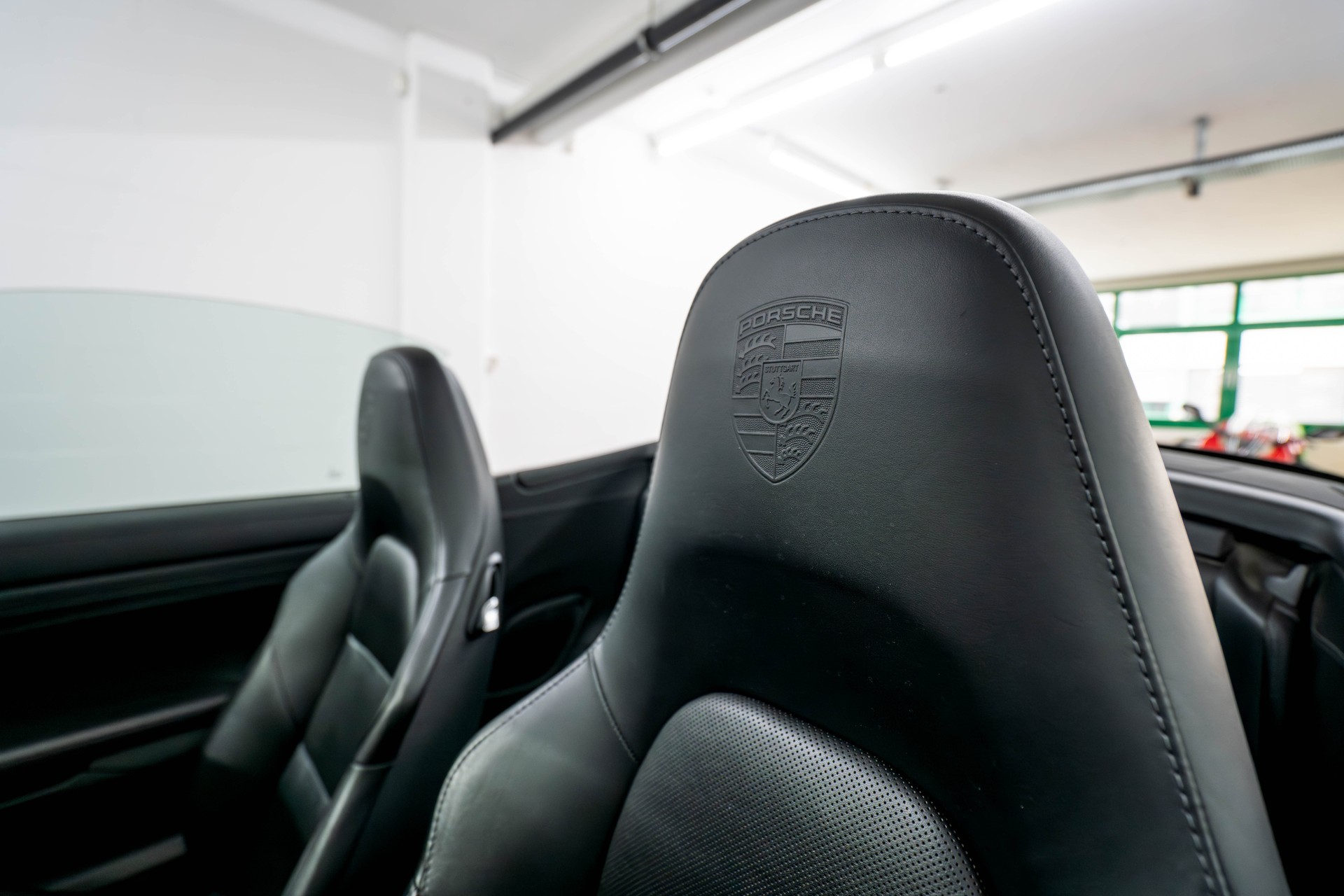 PORSCHE Turbo PDK-image-13