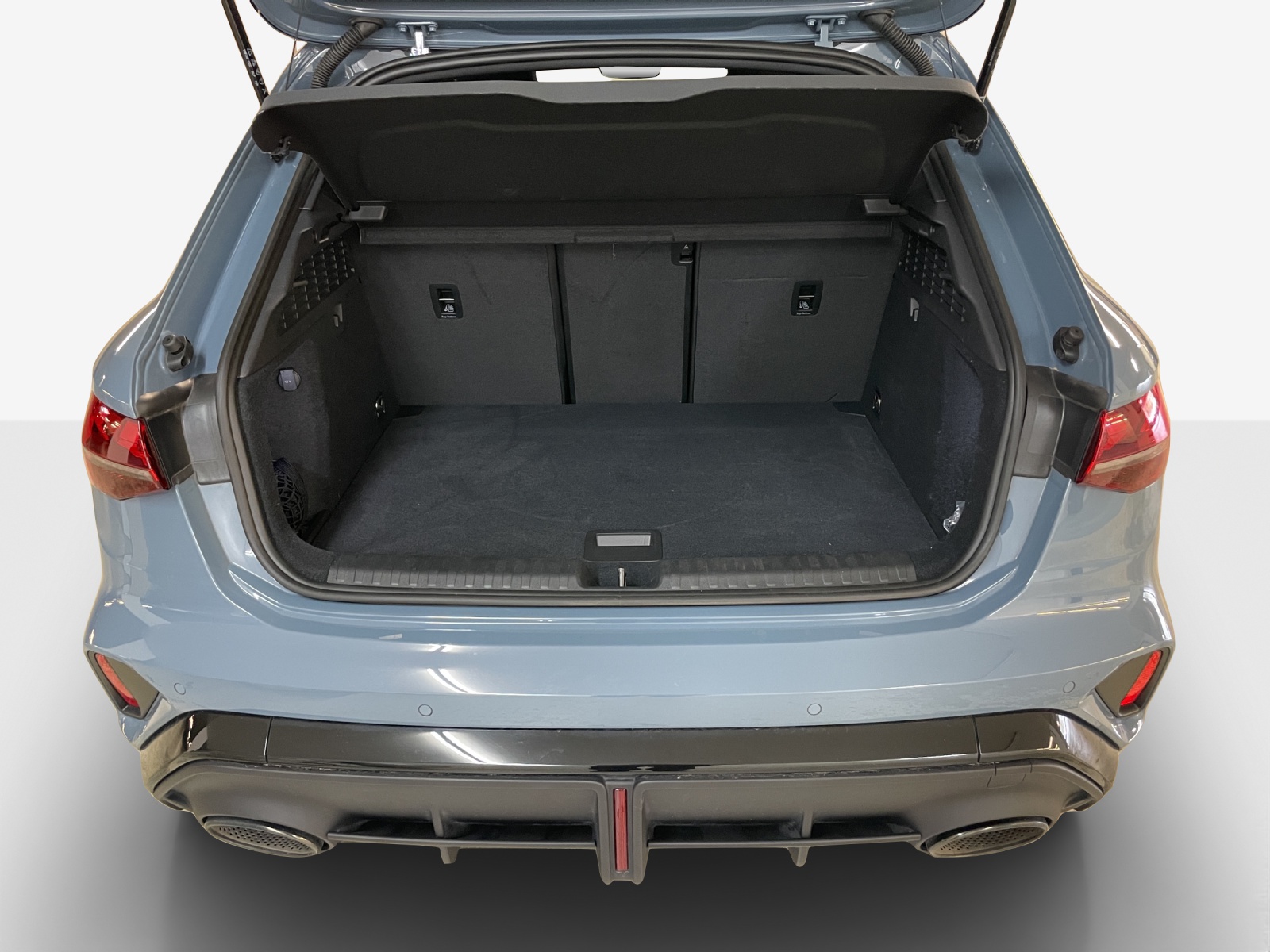 AUDI RS3 Sportback 2.5 TSI quattro S-tronic-image-12