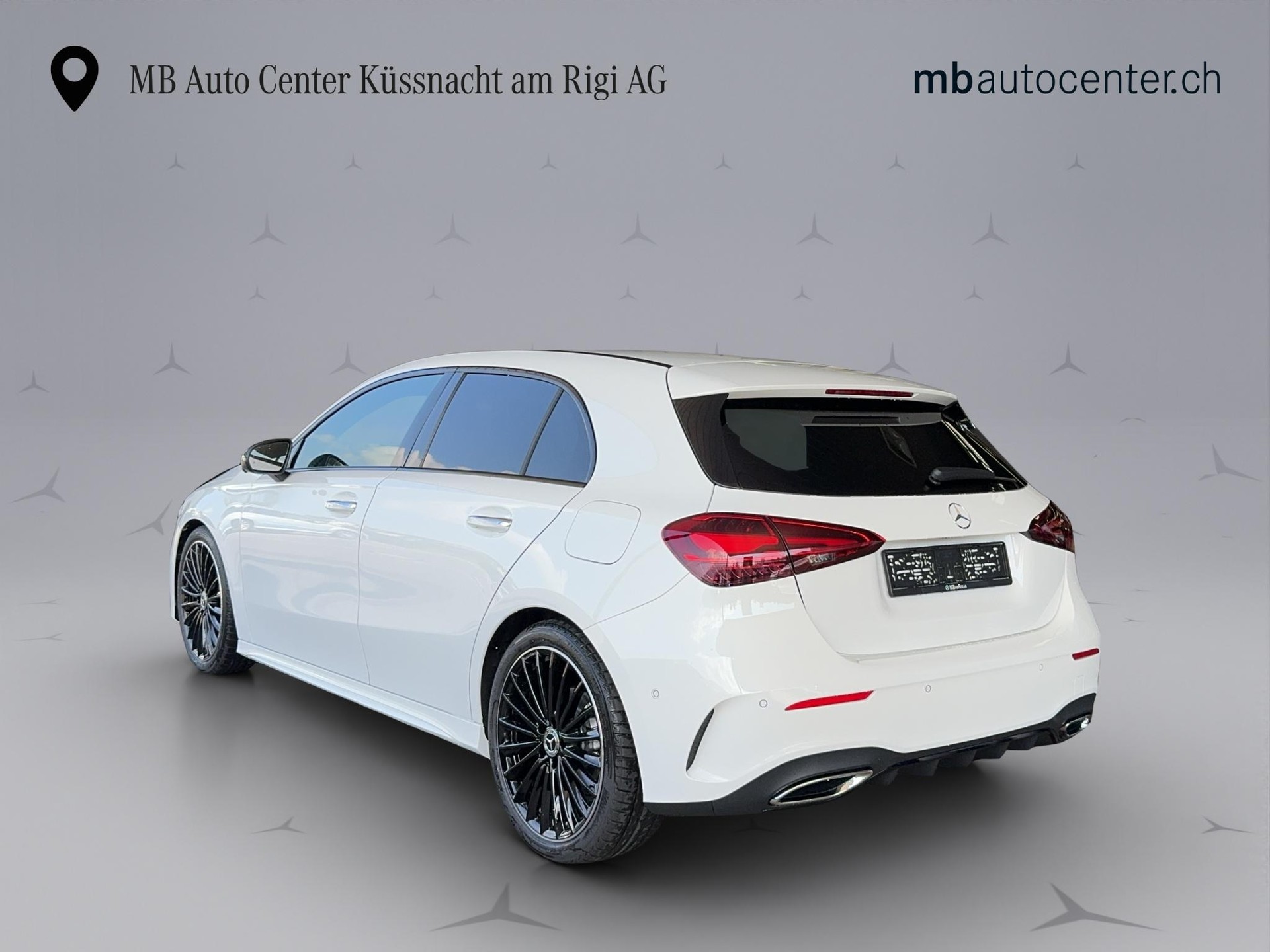 MERCEDES-BENZ A 250 AMG Line 4m-image-3