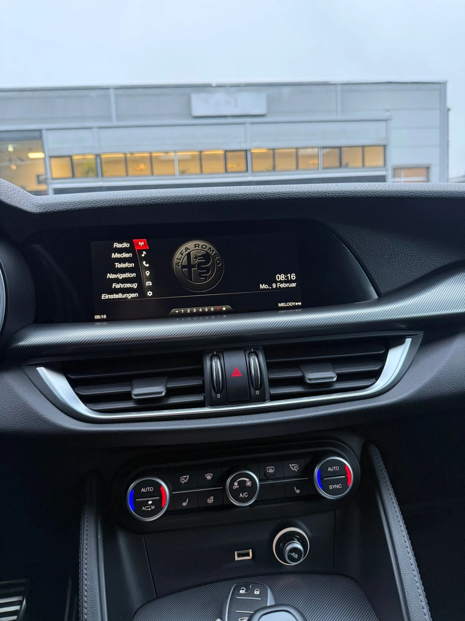 ALFA ROMEO Stelvio 2.0 Executive Q4 Automatic-image-19