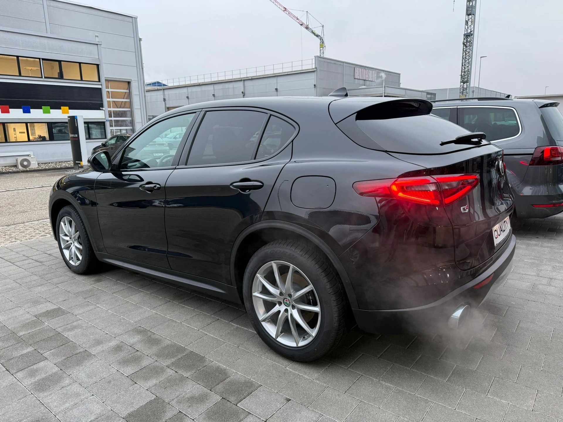 ALFA ROMEO Stelvio 2.0 Executive Q4 Automatic-image-9