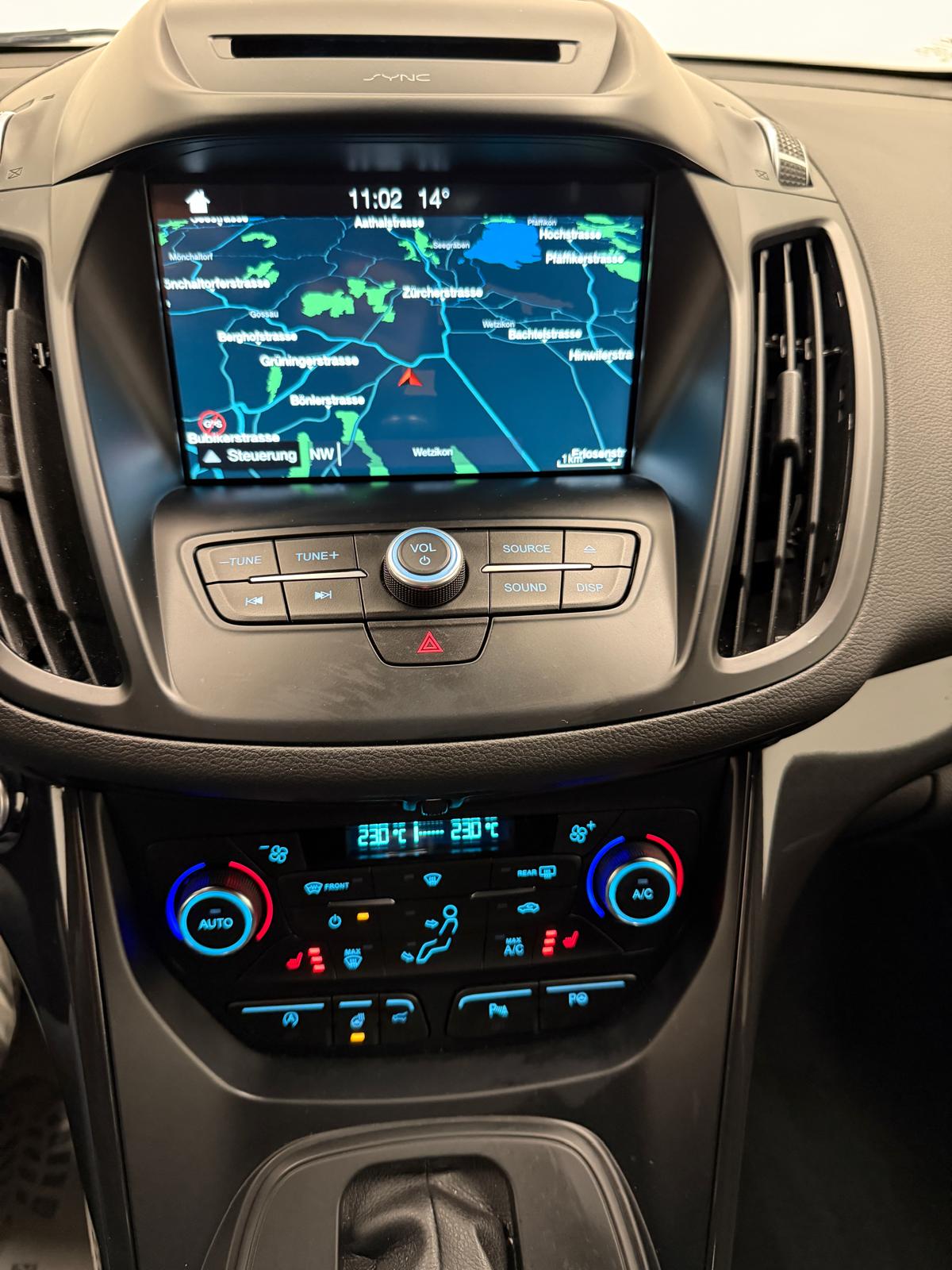 FORD Kuga 2.0 TDCi ST Line 4WD PowerShift-image-22