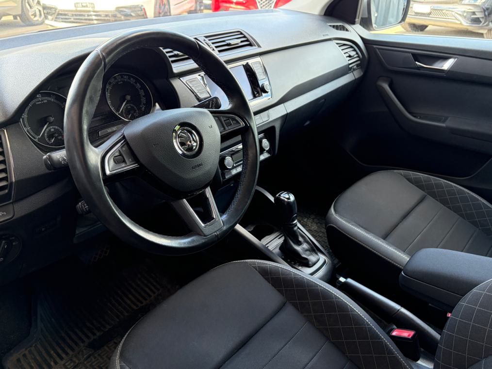 SKODA Fabia 1.0 TSI Ambition DSG-image-3