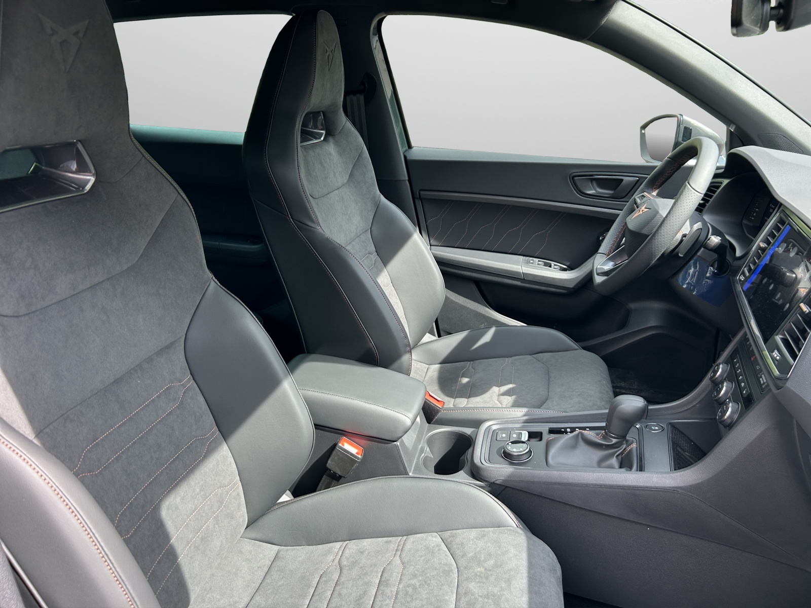 CUPRA Ateca 2.0TSI Inicio 4Drive DSG-image-11