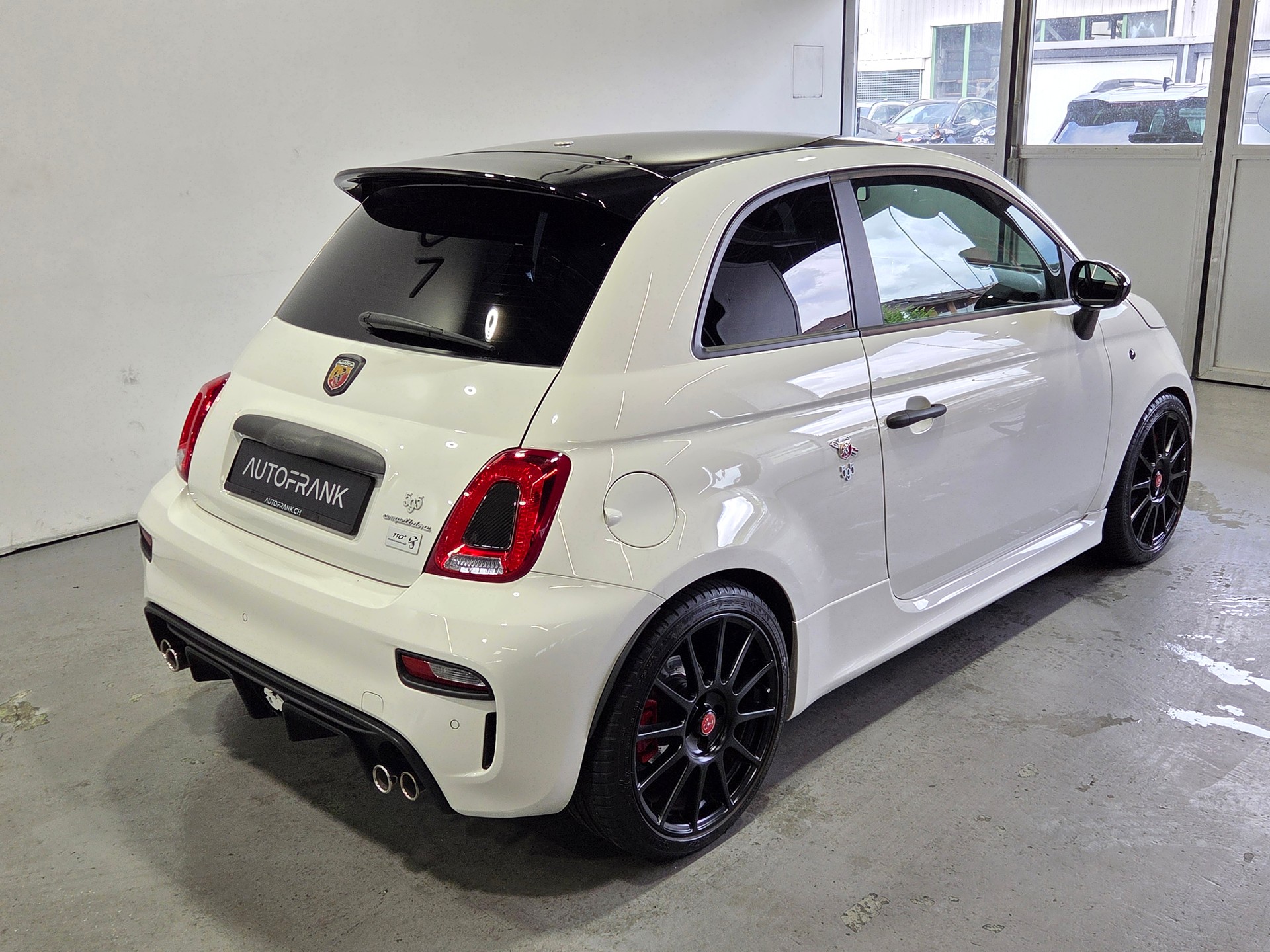 FIAT 595 Abarth 1.4 T-Jet 180 Competizione-image-13