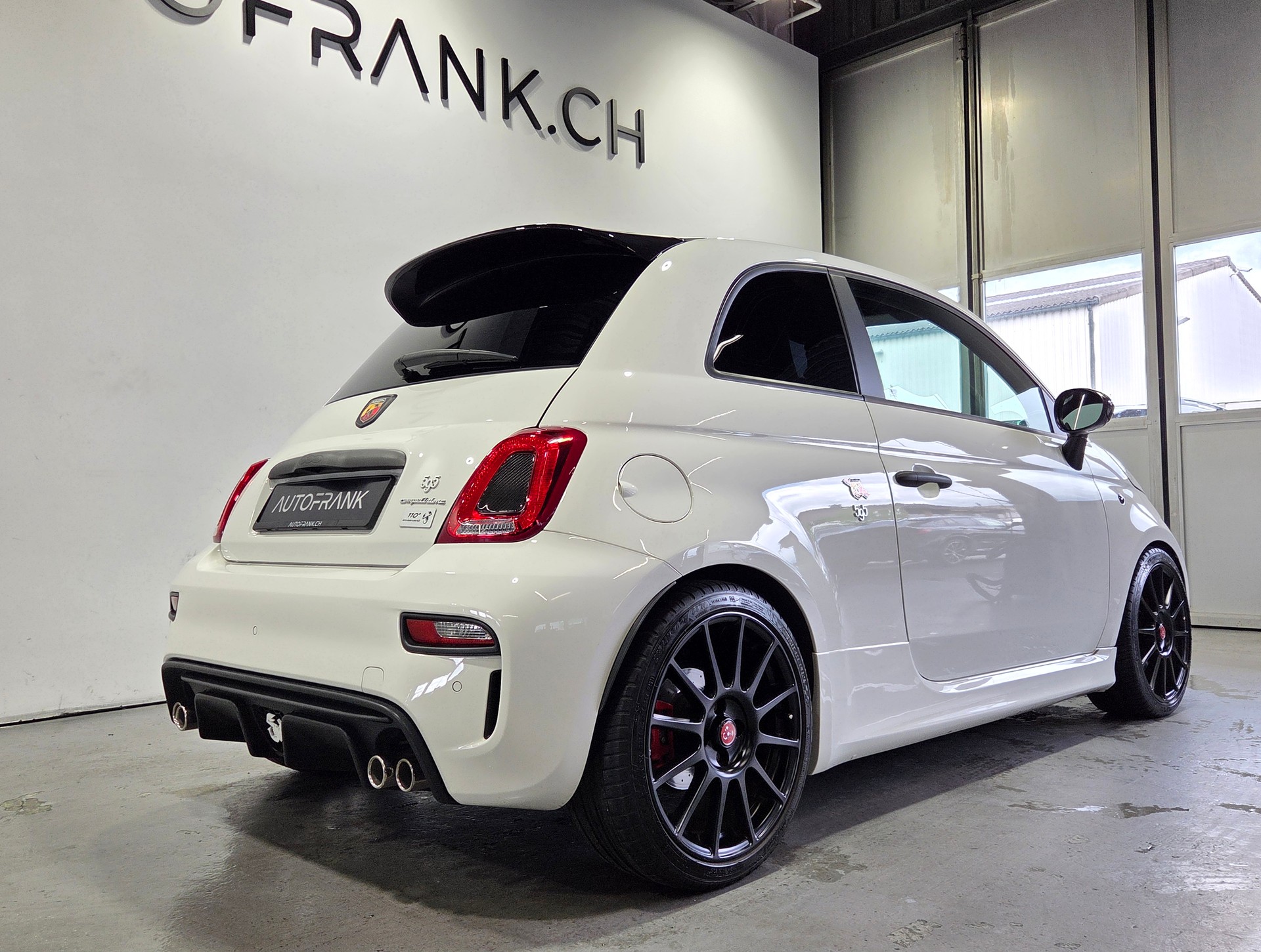 FIAT 595 Abarth 1.4 T-Jet 180 Competizione-showroom-element-2