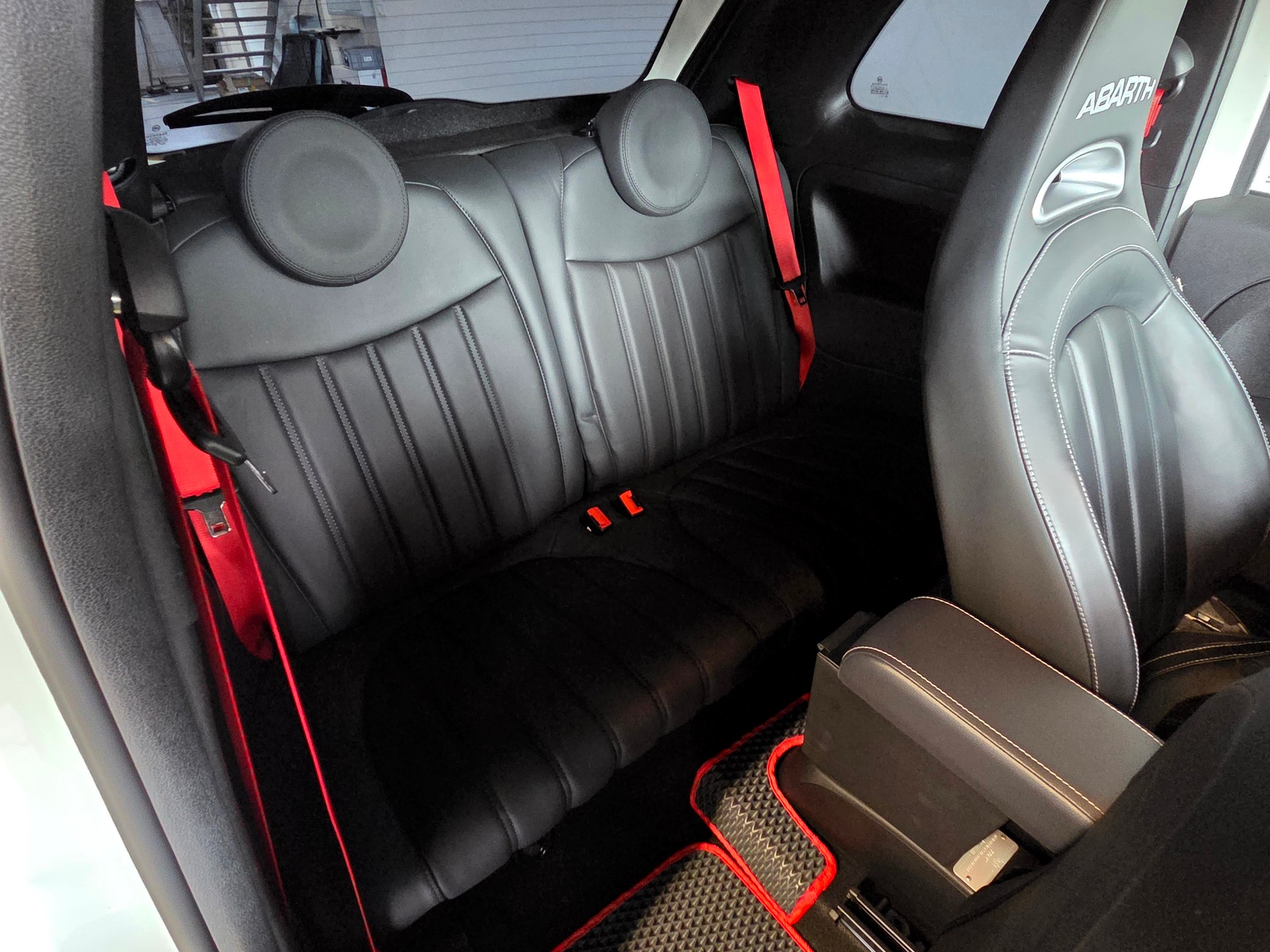 FIAT 595 Abarth 1.4 T-Jet 180 Competizione-image-19