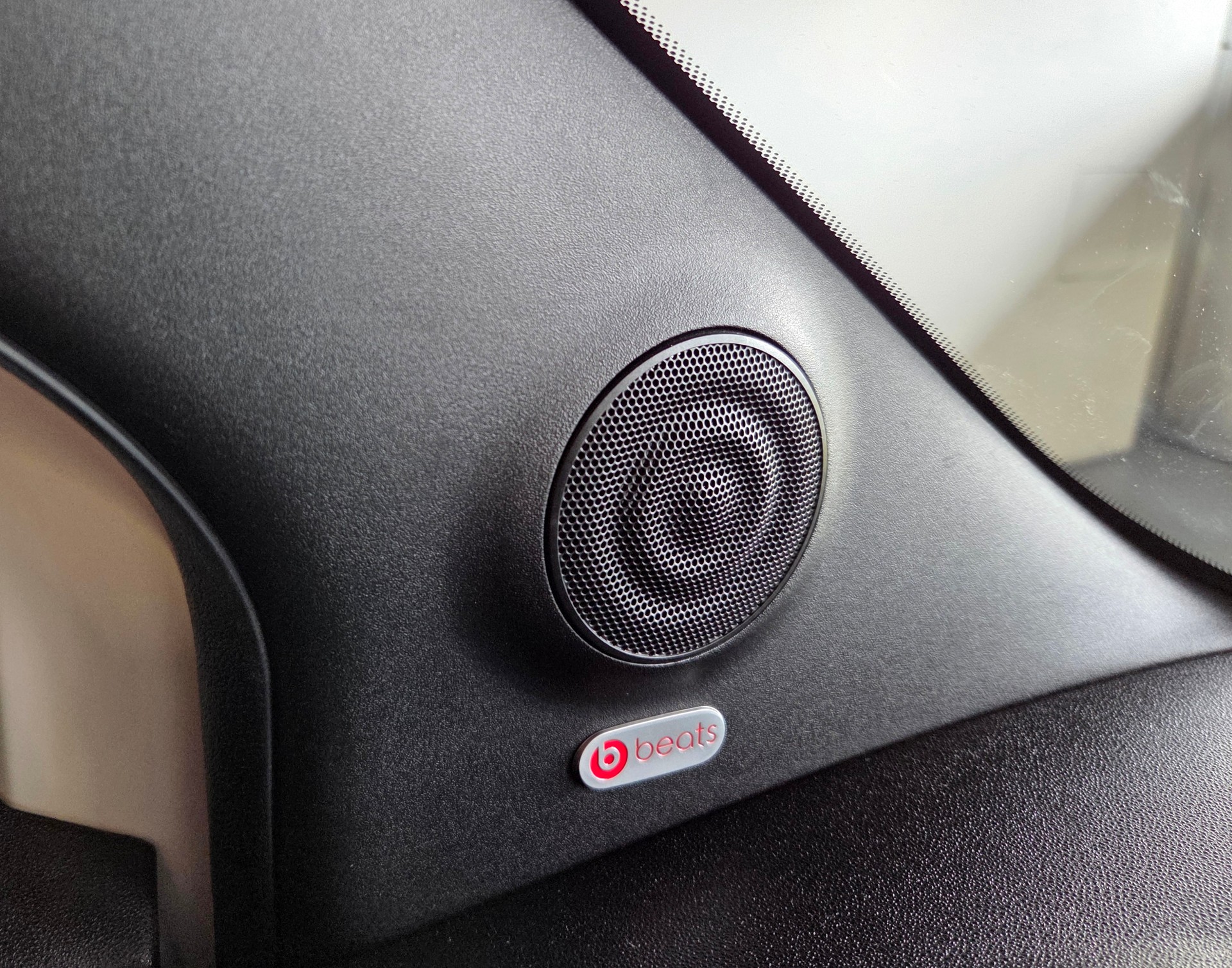 FIAT 595 Abarth 1.4 T-Jet 180 Competizione-image-5