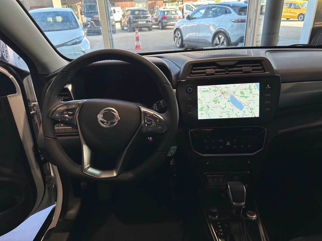 KGM-SsangYong Tivoli 1.5 T GDI Bronze 4WD Automat-image-12