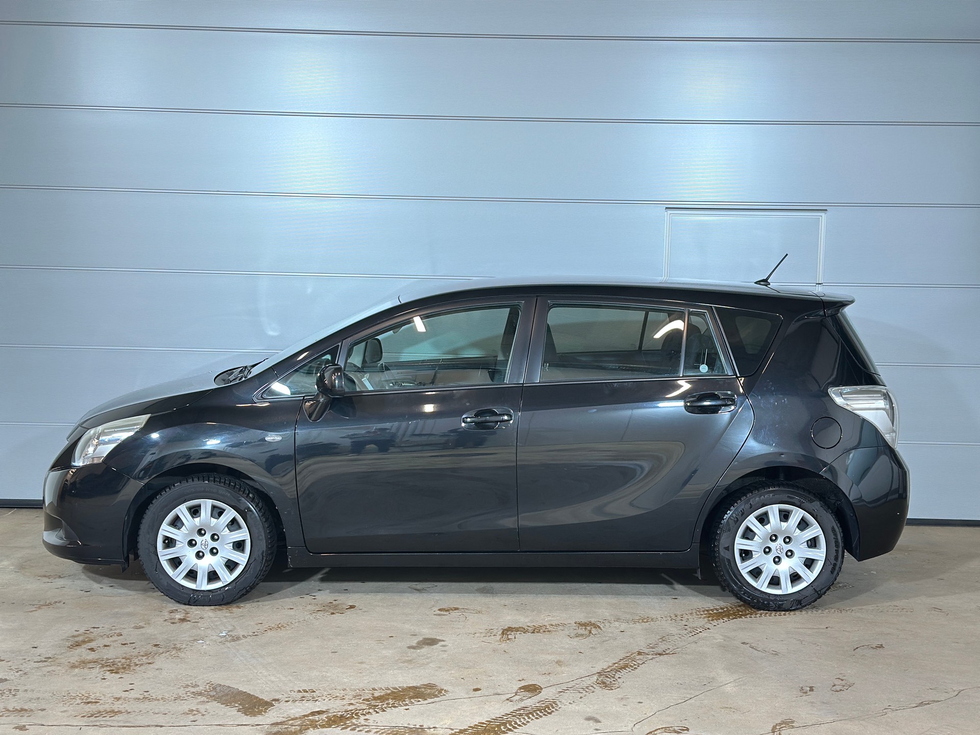 TOYOTA Verso 1.8 Linea Sol-image-1