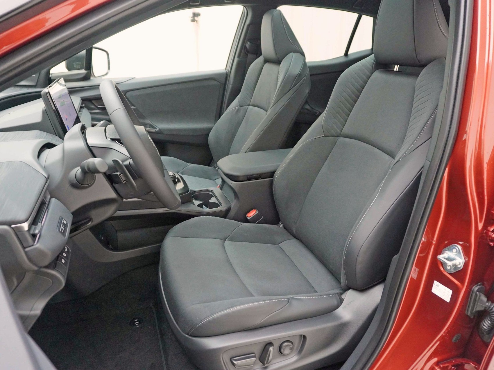 TOYOTA C-HR+ Premium AWD ** Panoramadach & JBL-Sound **-image-6
