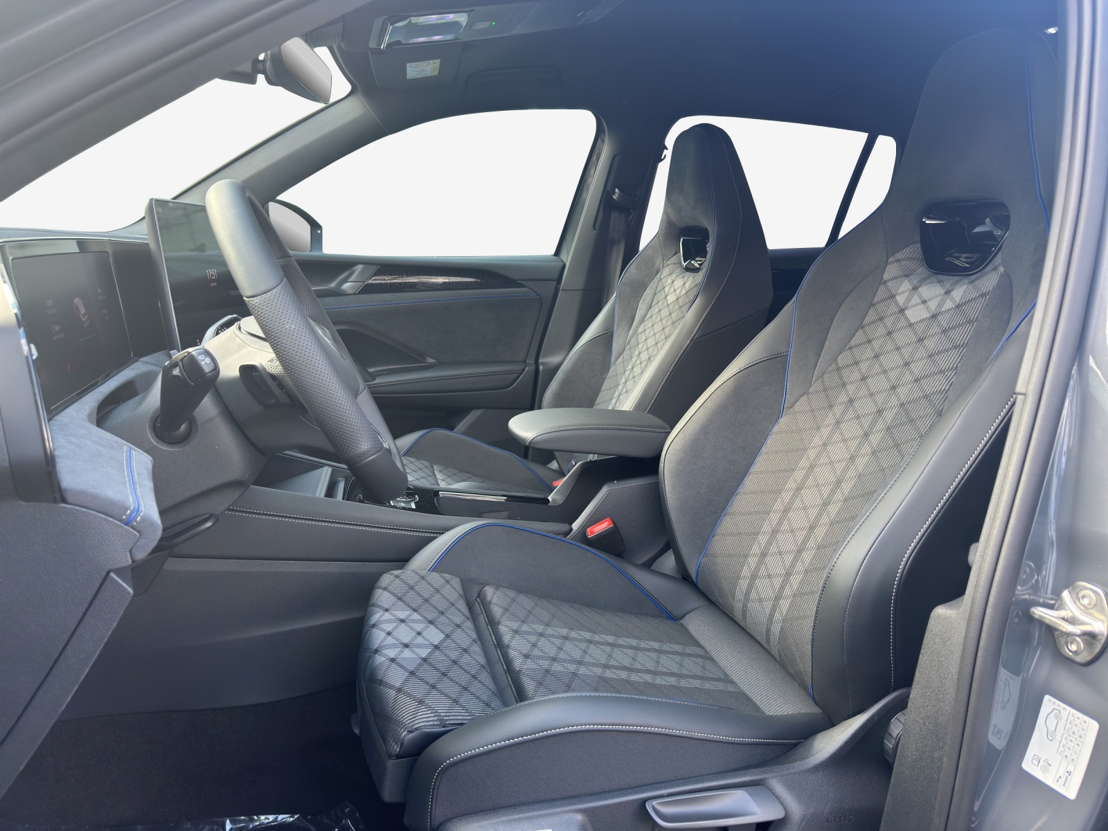 VW Tiguan 1.5 TSI evo2 eHybrid R-Line United DSG-image-7