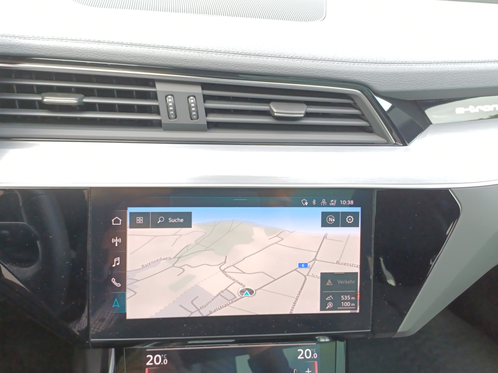 AUDI e-tron 55 S Line Black Edition quattro-image-11