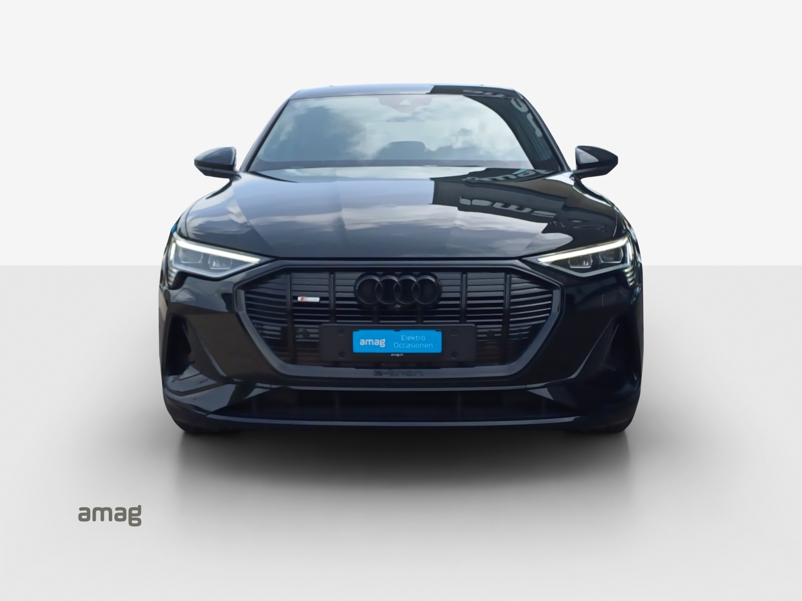 AUDI e-tron 55 S Line Black Edition quattro-image-7