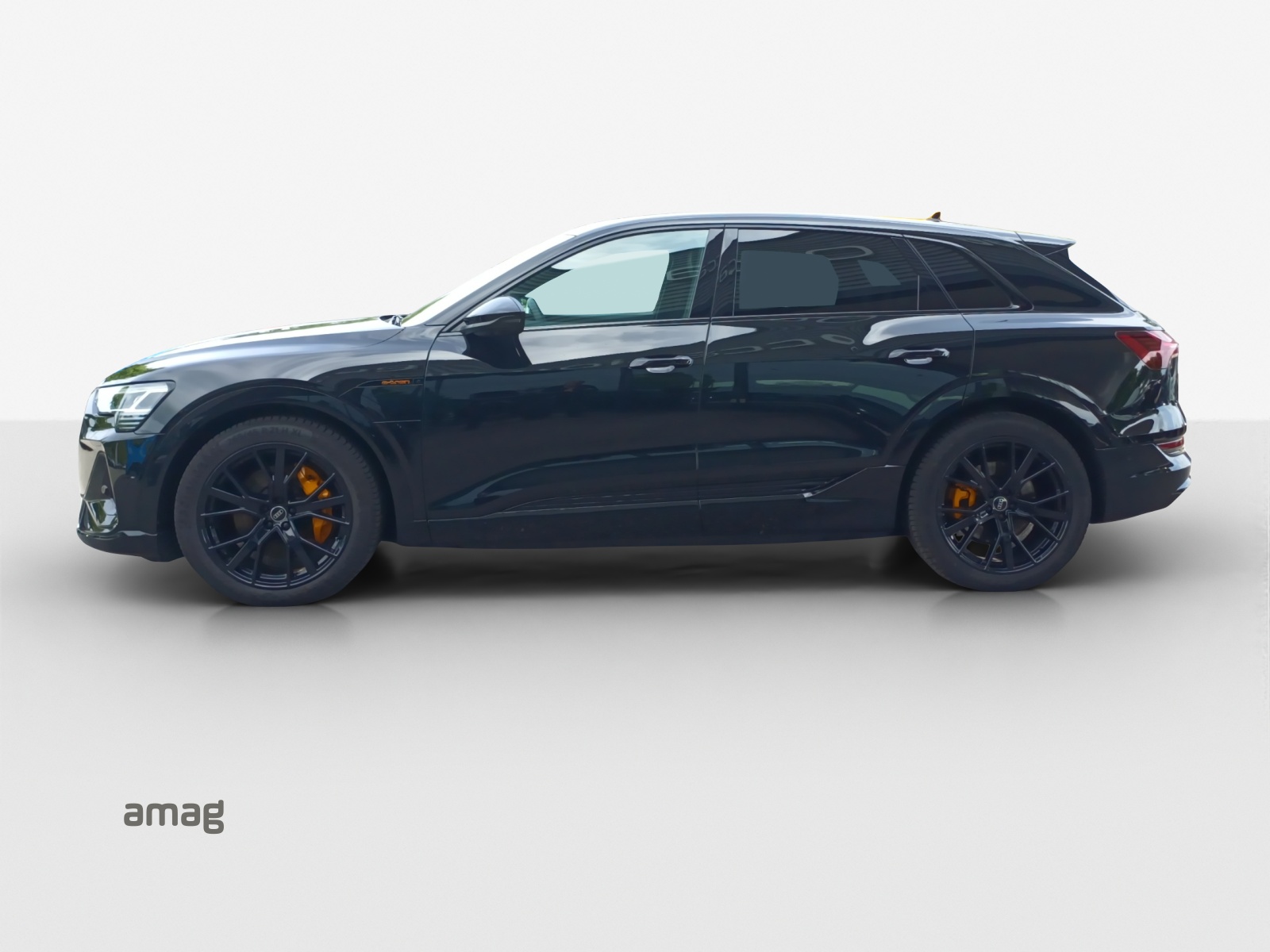 AUDI e-tron 55 S Line Black Edition quattro-image-1