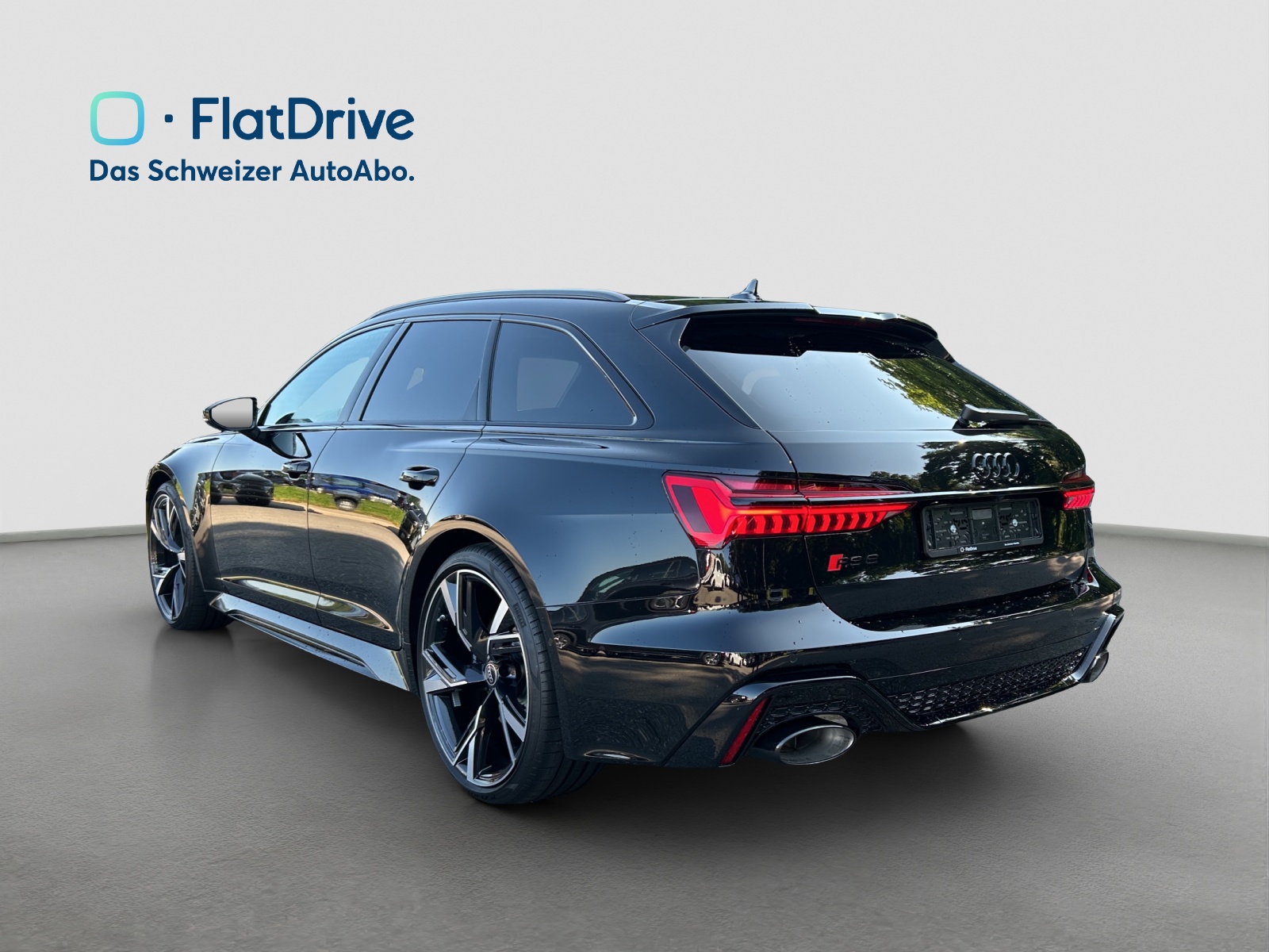 AUDI RS6 Avant 4.0 TFSI V8 Performance quattro - AHK - Standheizung - Head-up - Matrix-Laser-Licht-image-2